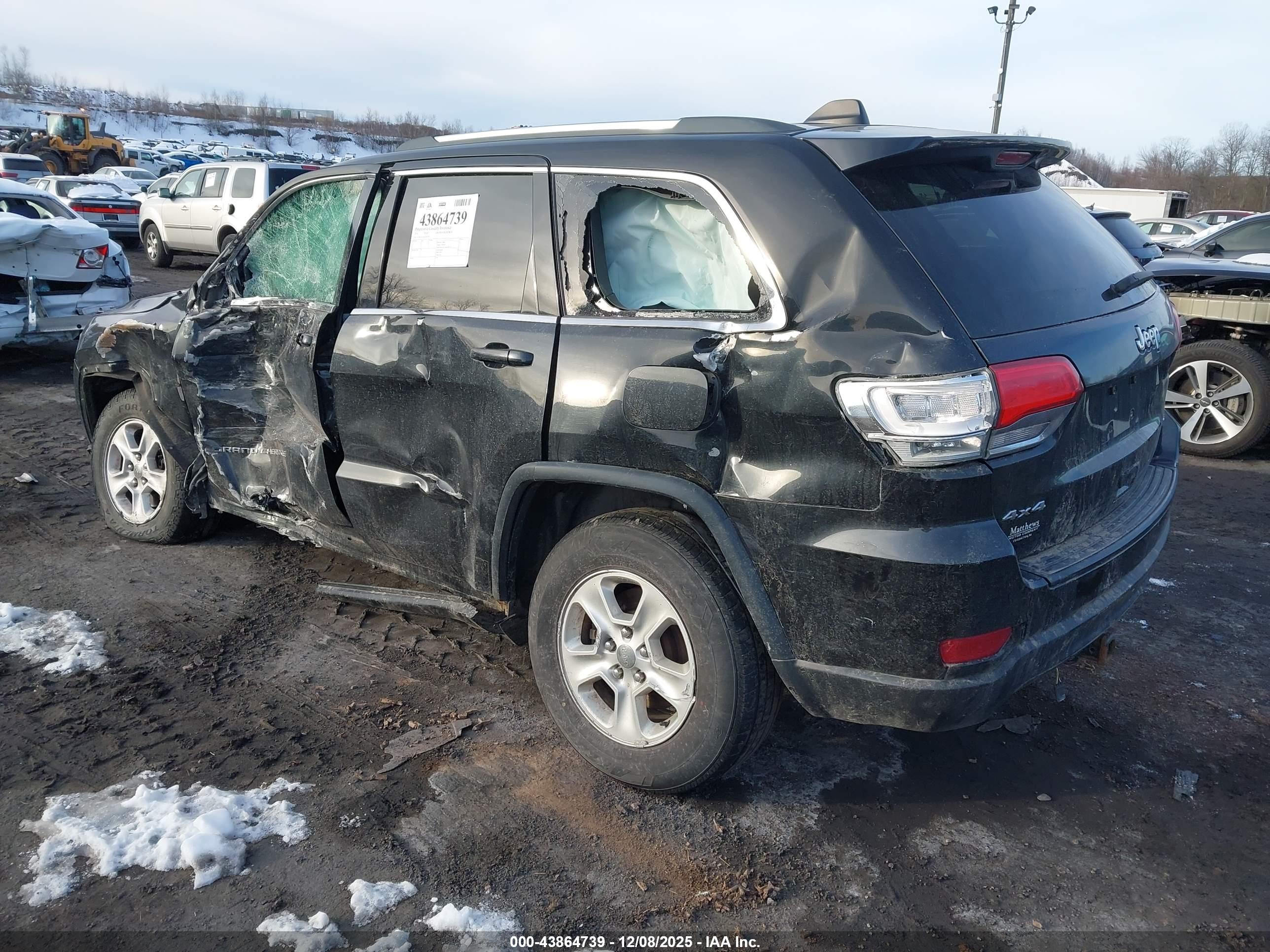 JEEP GRAND image 3