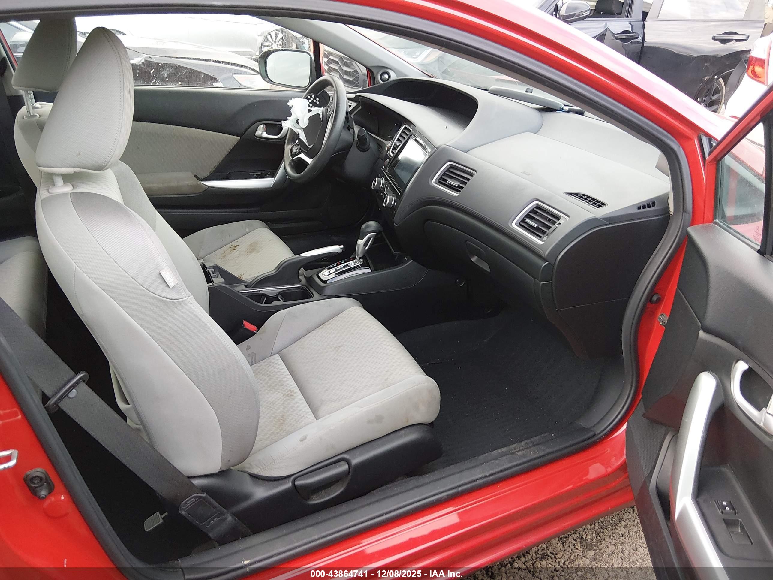HONDA CIVIC image 5