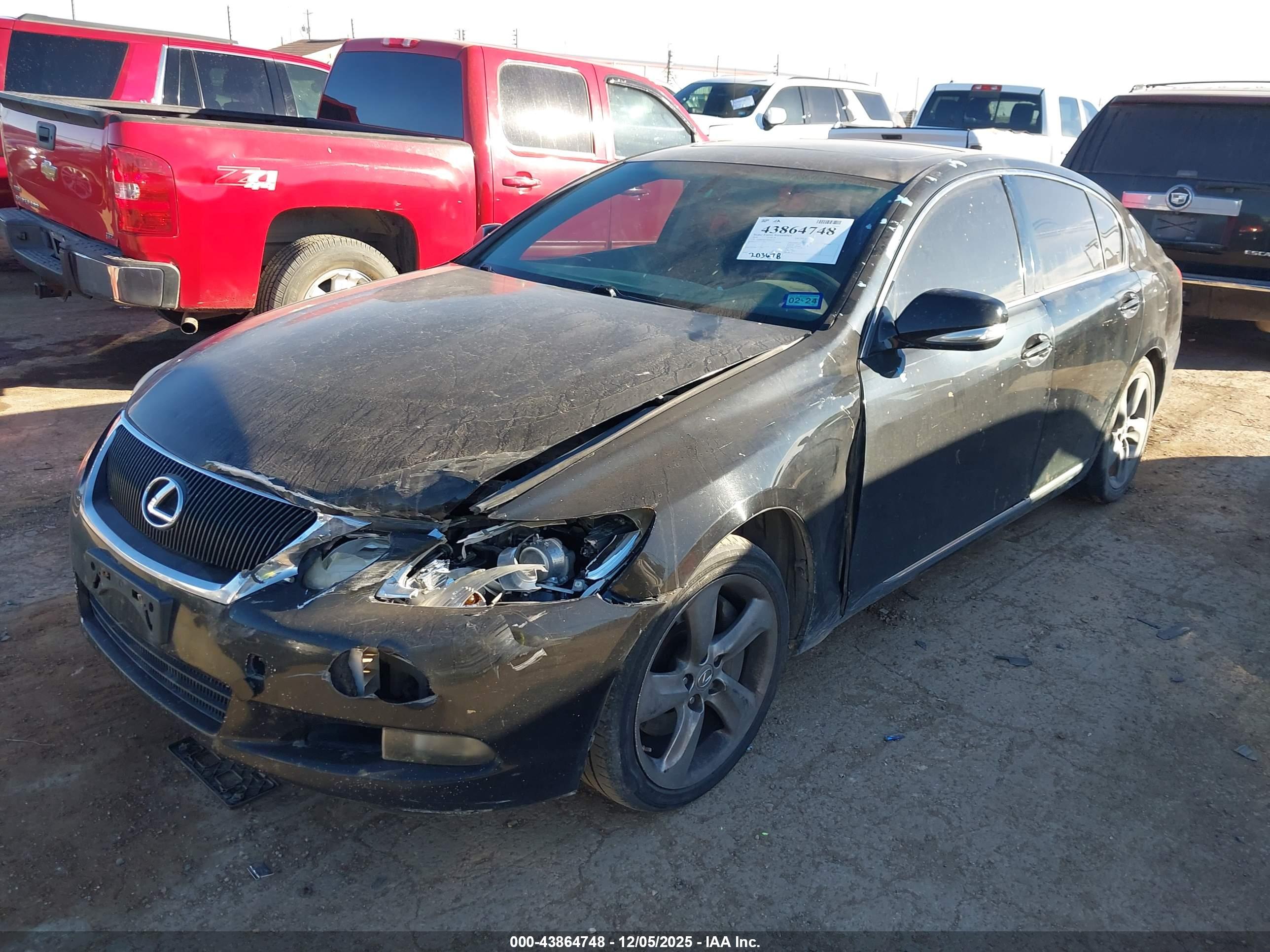 LEXUS GS image 2