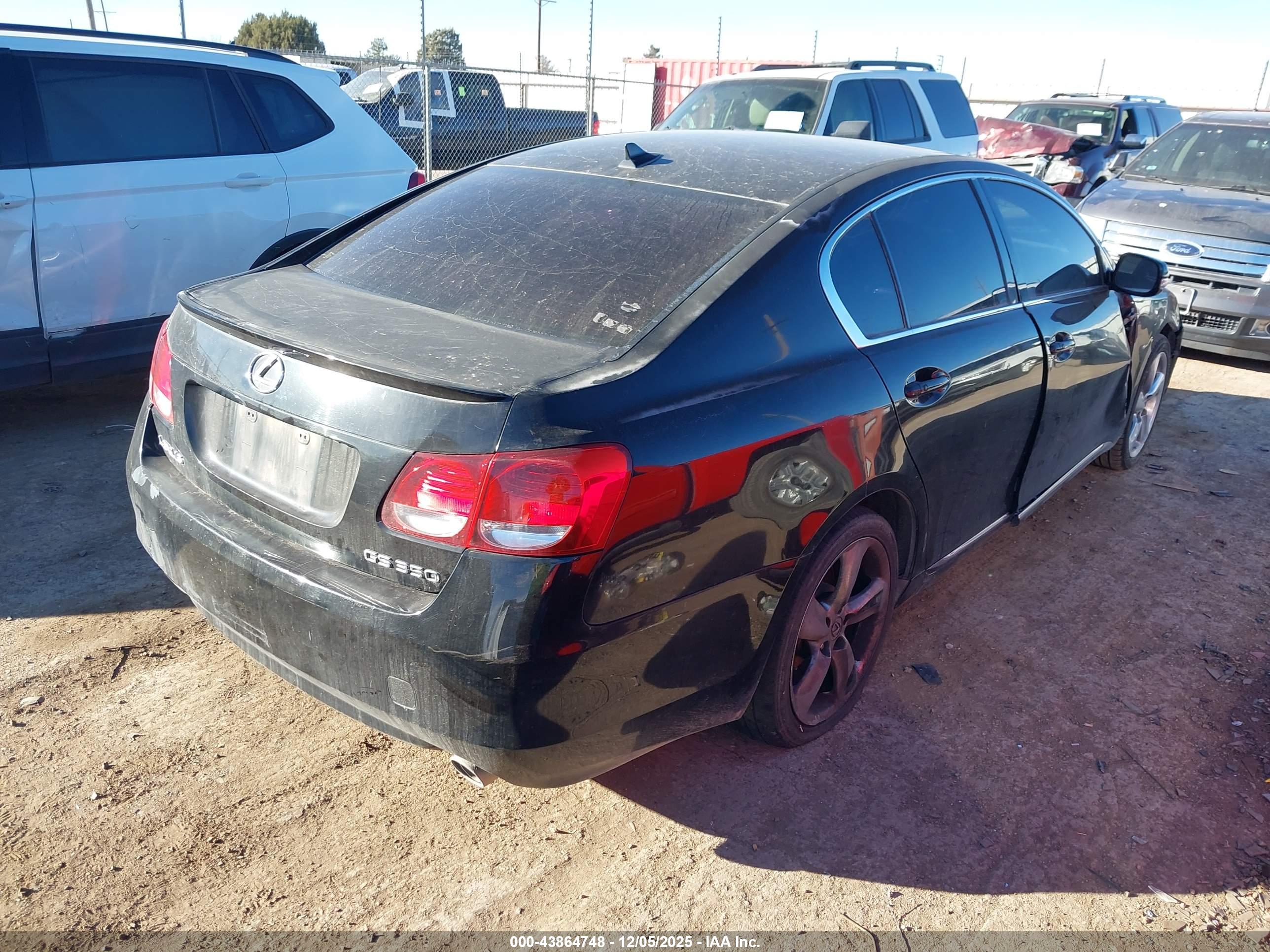 LEXUS GS image 4