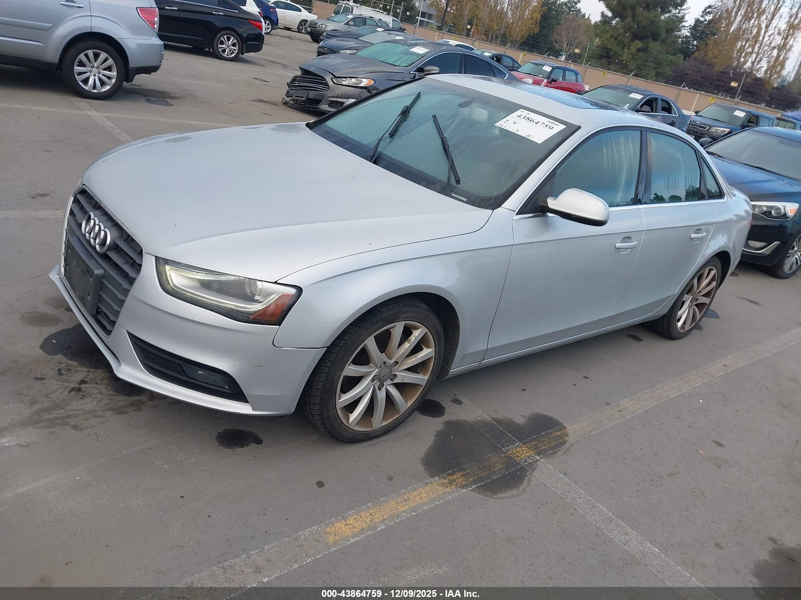 AUDI A4 image 2
