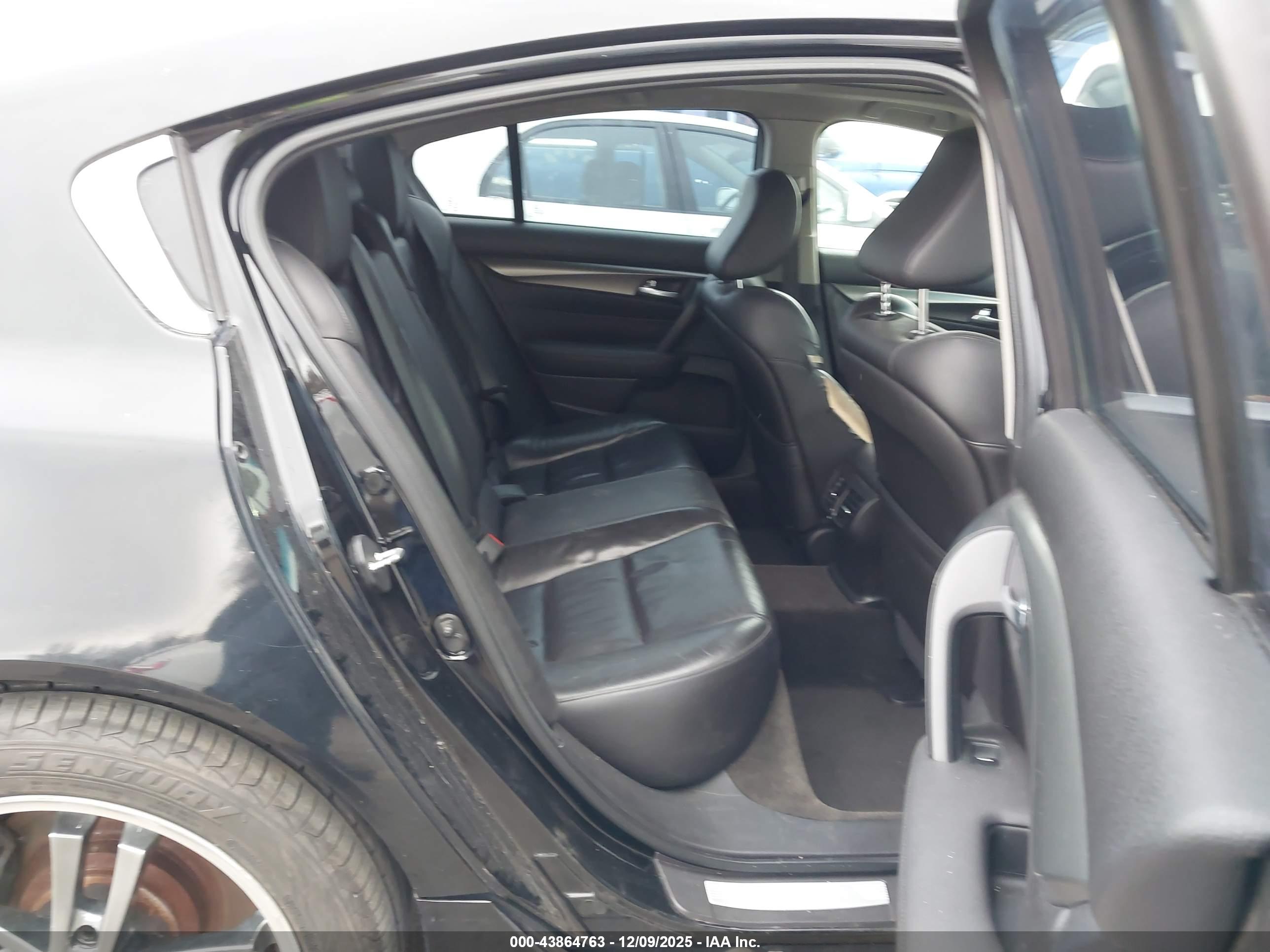 ACURA TL image 8