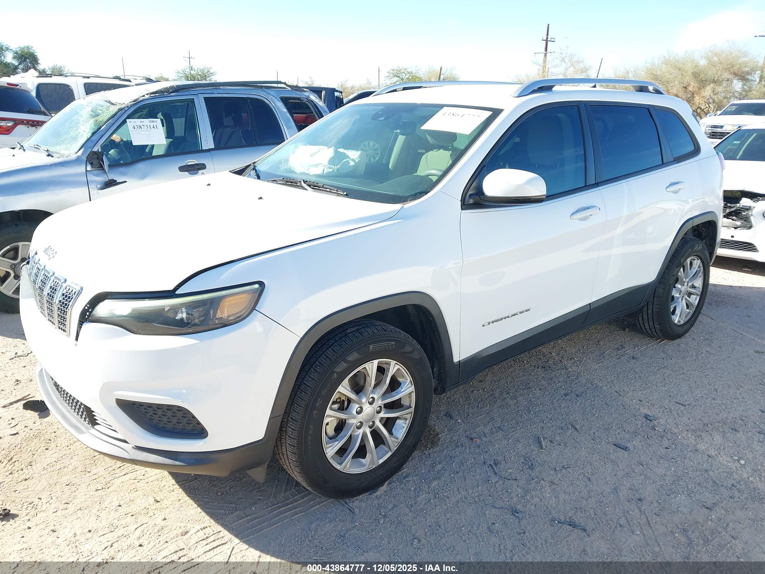 JEEP CHEROKEE image 2