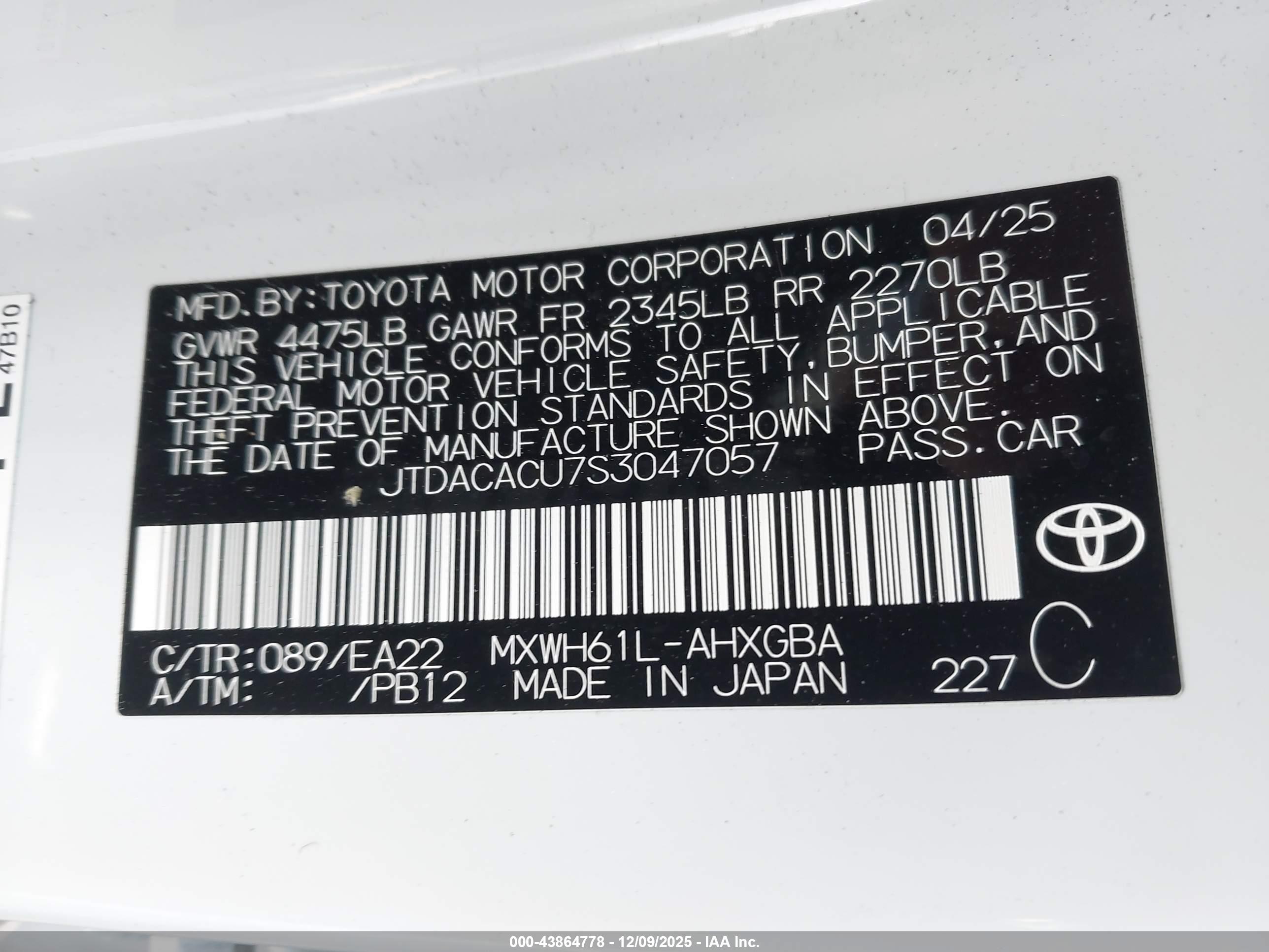 TOYOTA PRIUS image 9