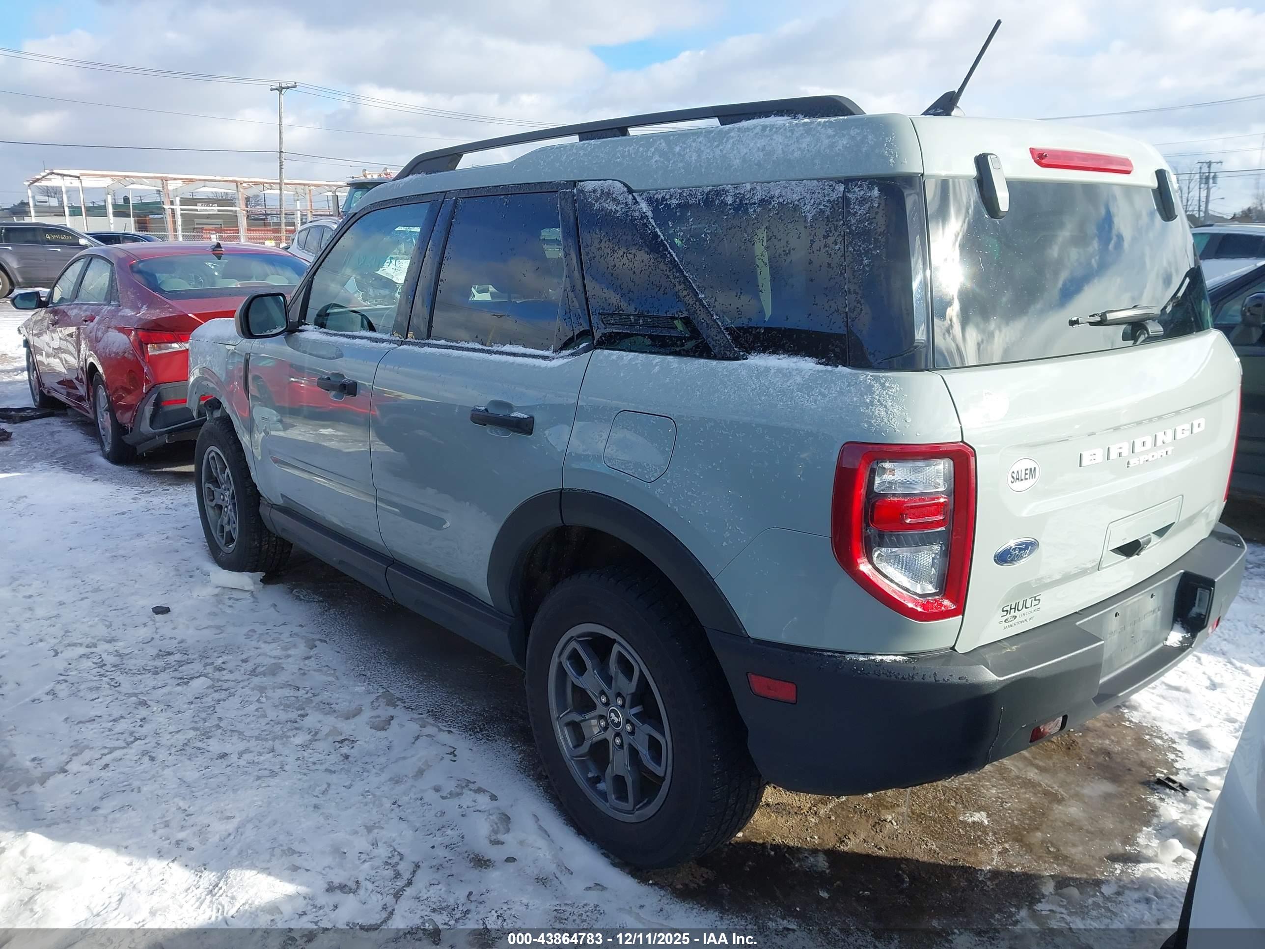 FORD BRONCO image 3