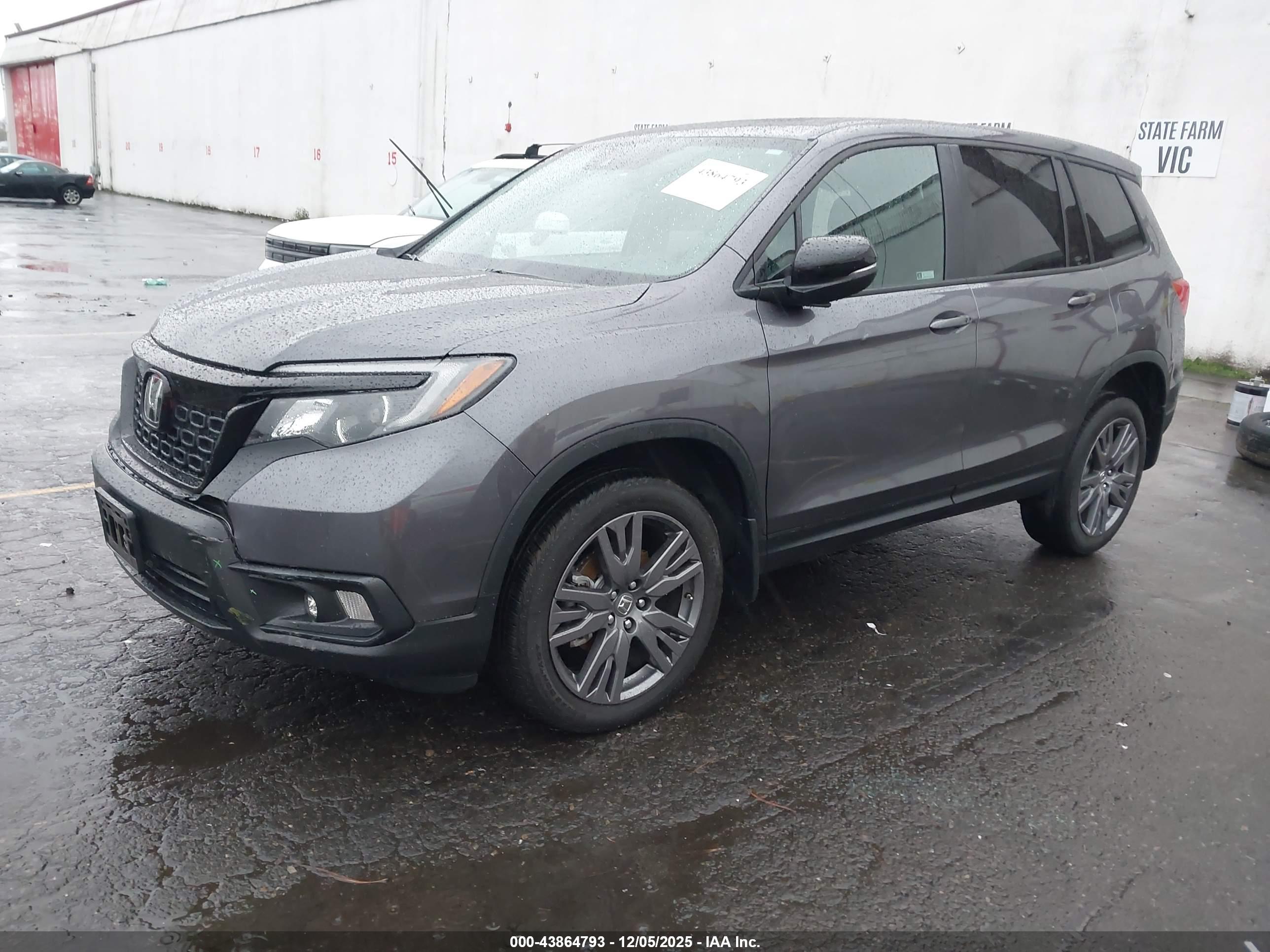 HONDA PASSPORT image 2