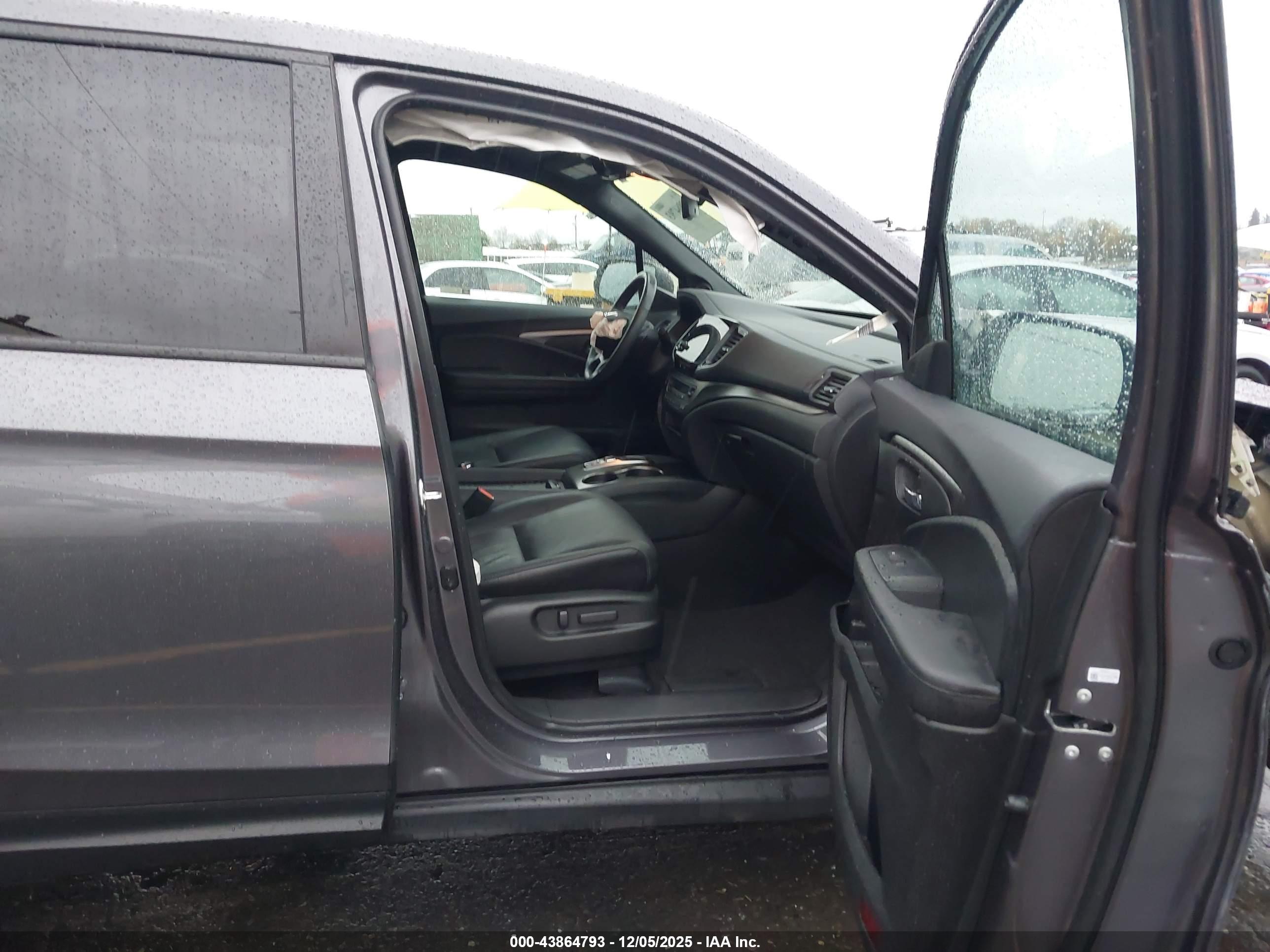 HONDA PASSPORT image 5