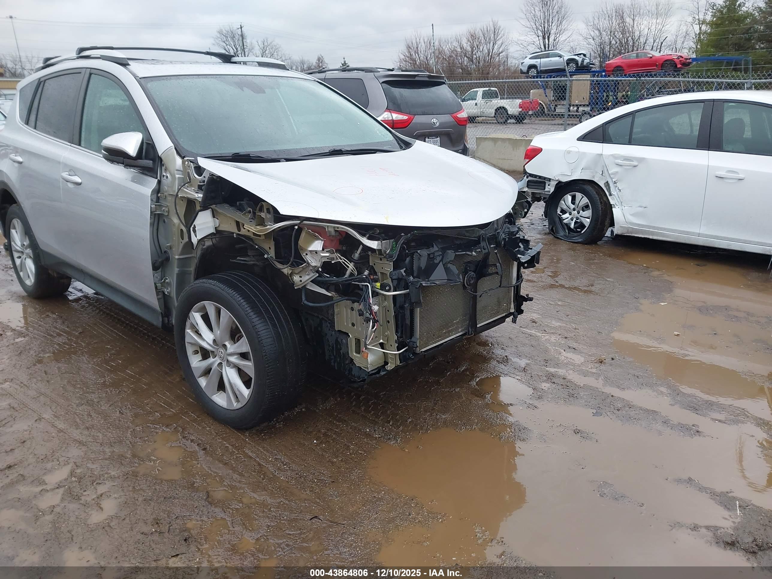 TOYOTA RAV4 image 6