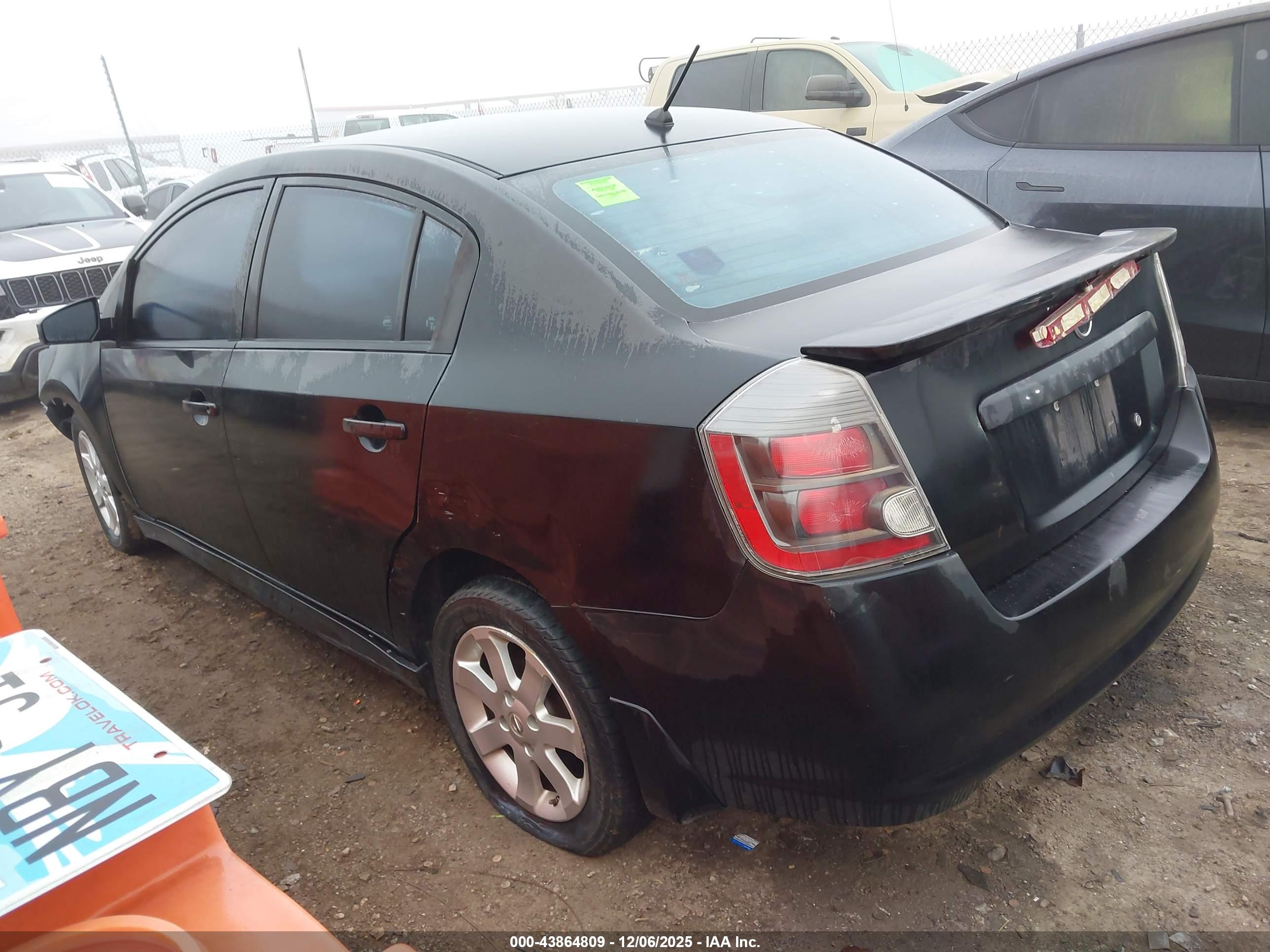 NISSAN SENTRA image 3