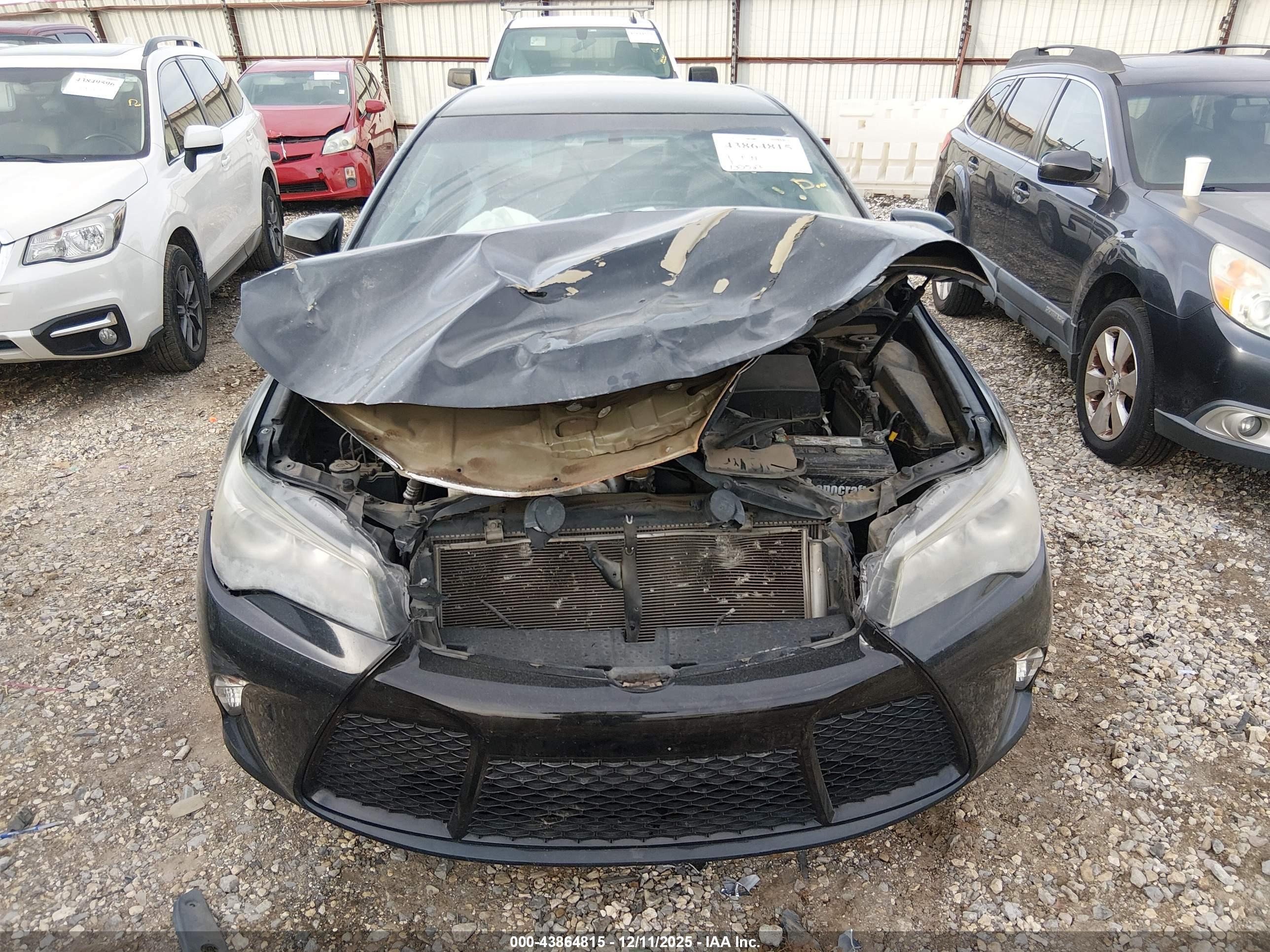 TOYOTA CAMRY image 6
