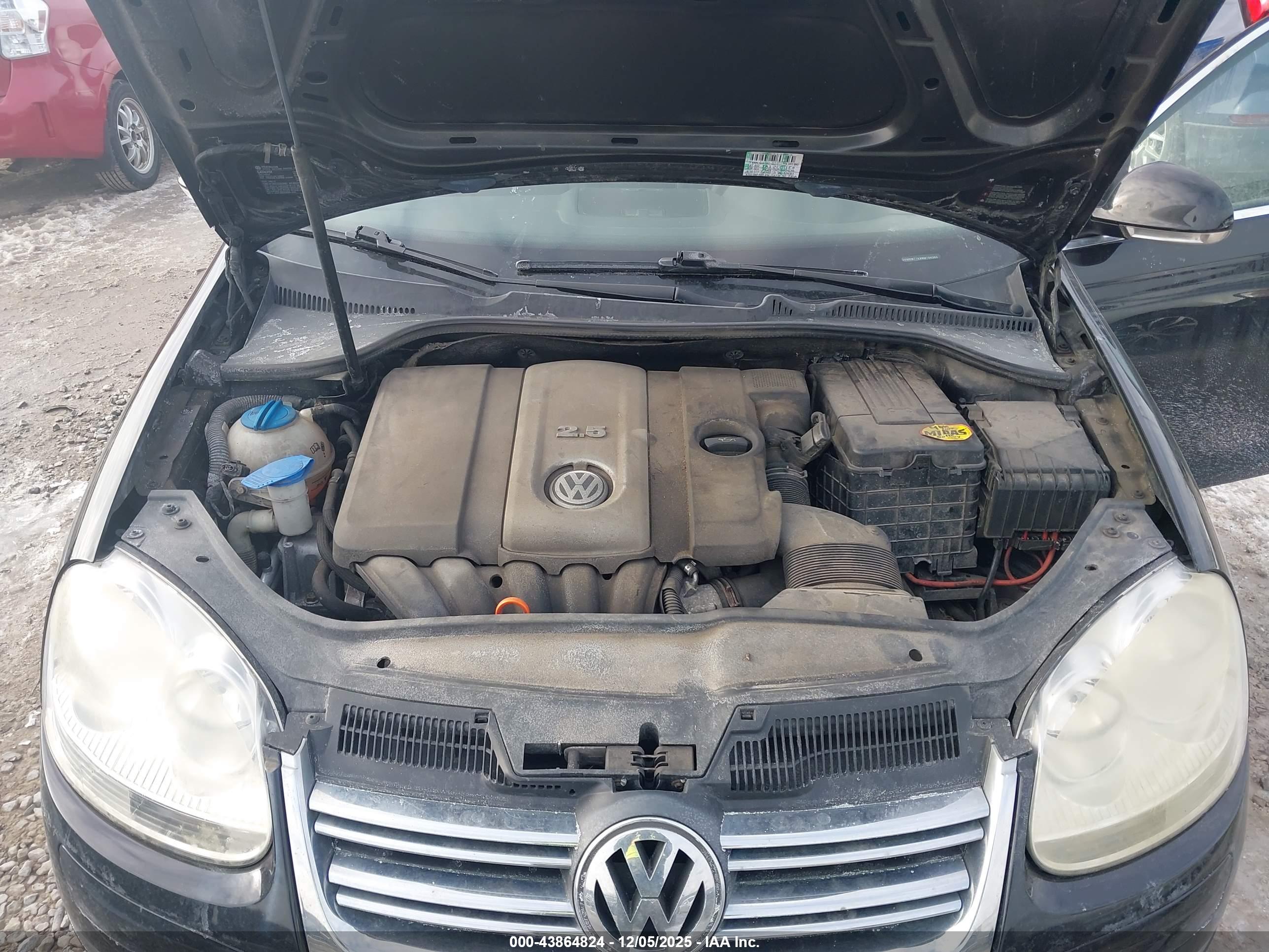VOLKSWAGEN JETTA image 10