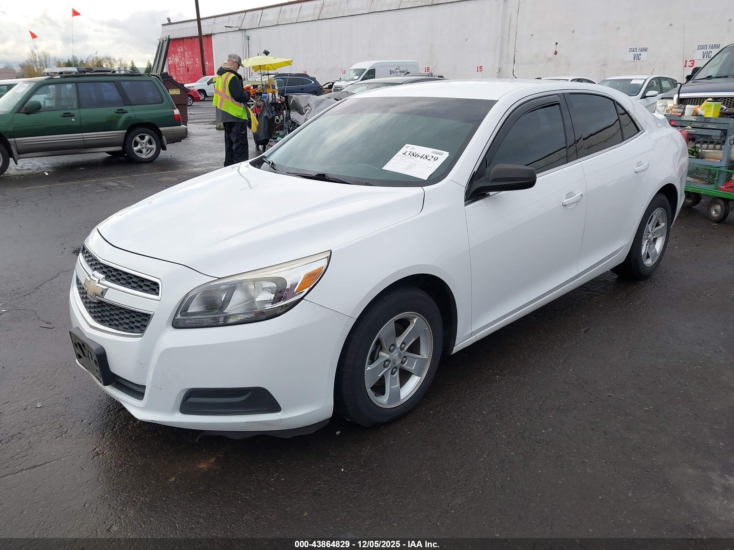 CHEVROLET MALIBU image 2