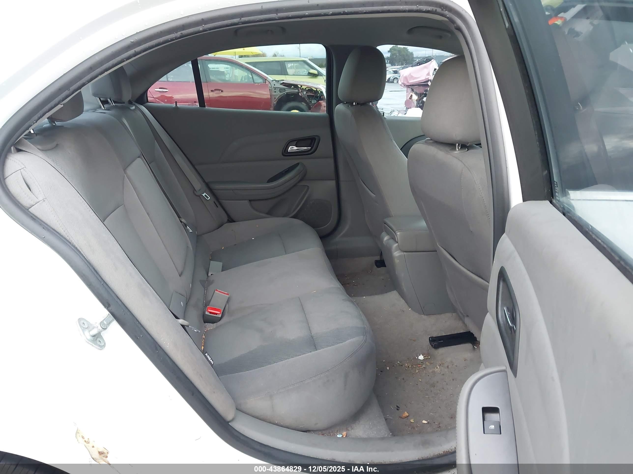 CHEVROLET MALIBU image 8