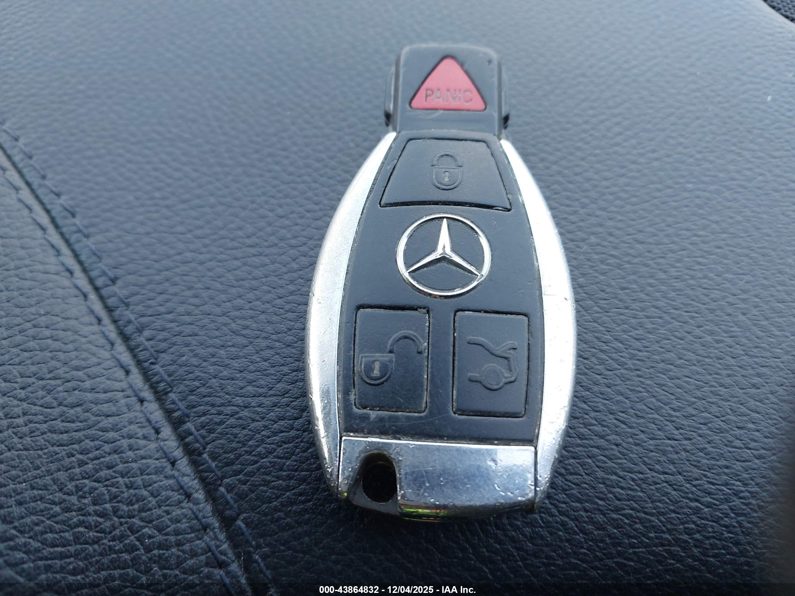 MERCEDES-BENZ CLS image 11