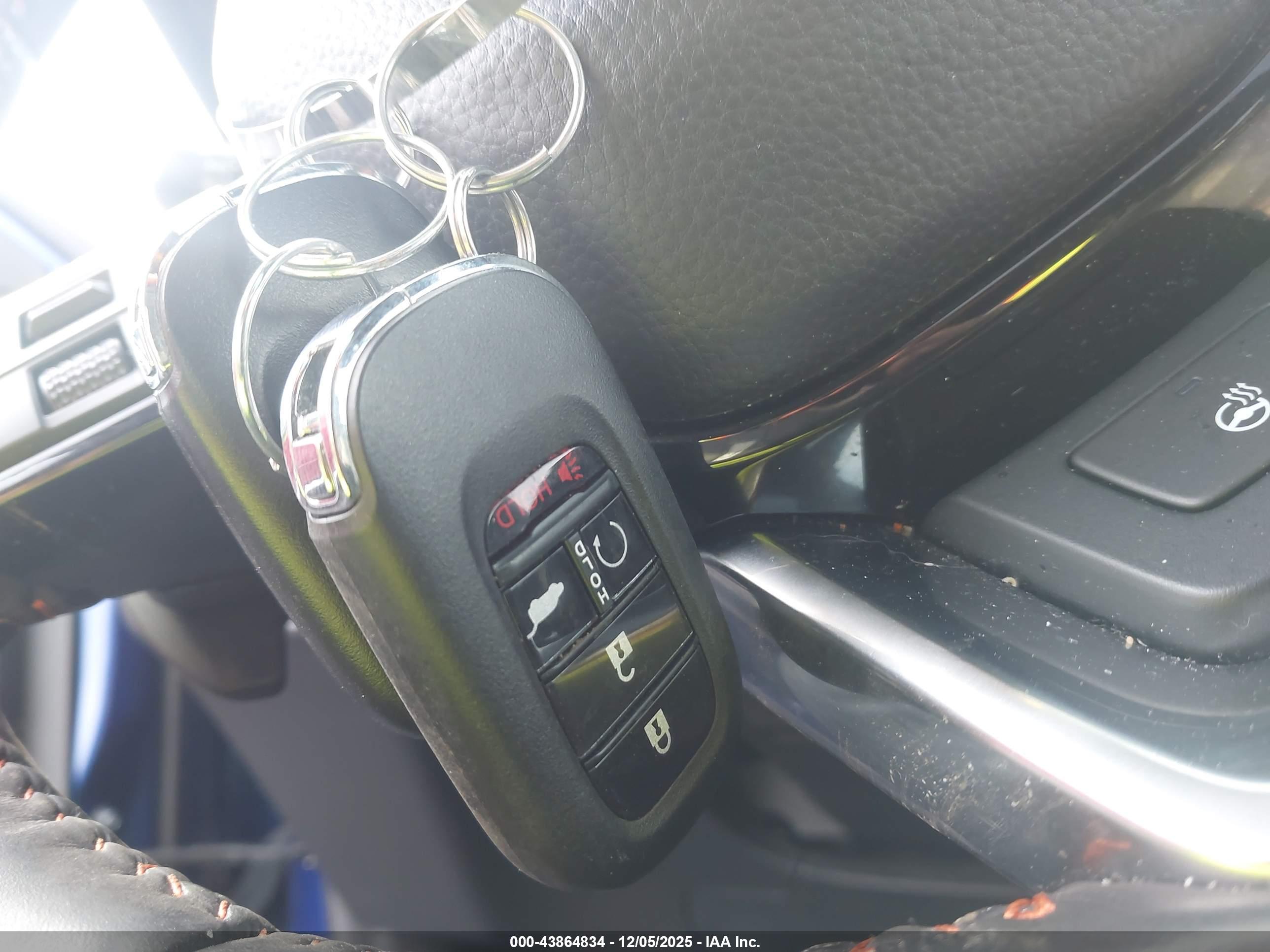HONDA CR-V image 11