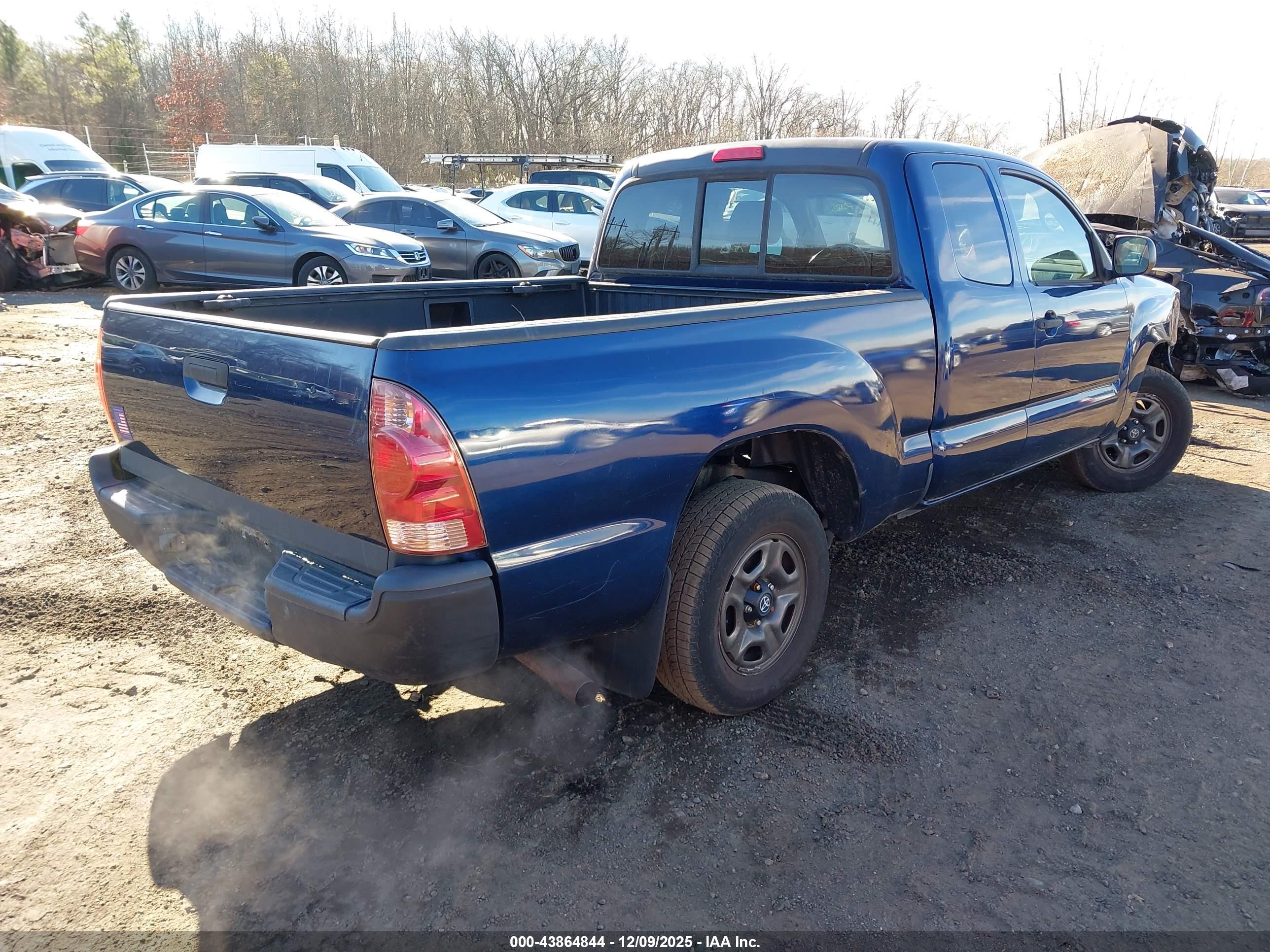 TOYOTA TACOMA image 4