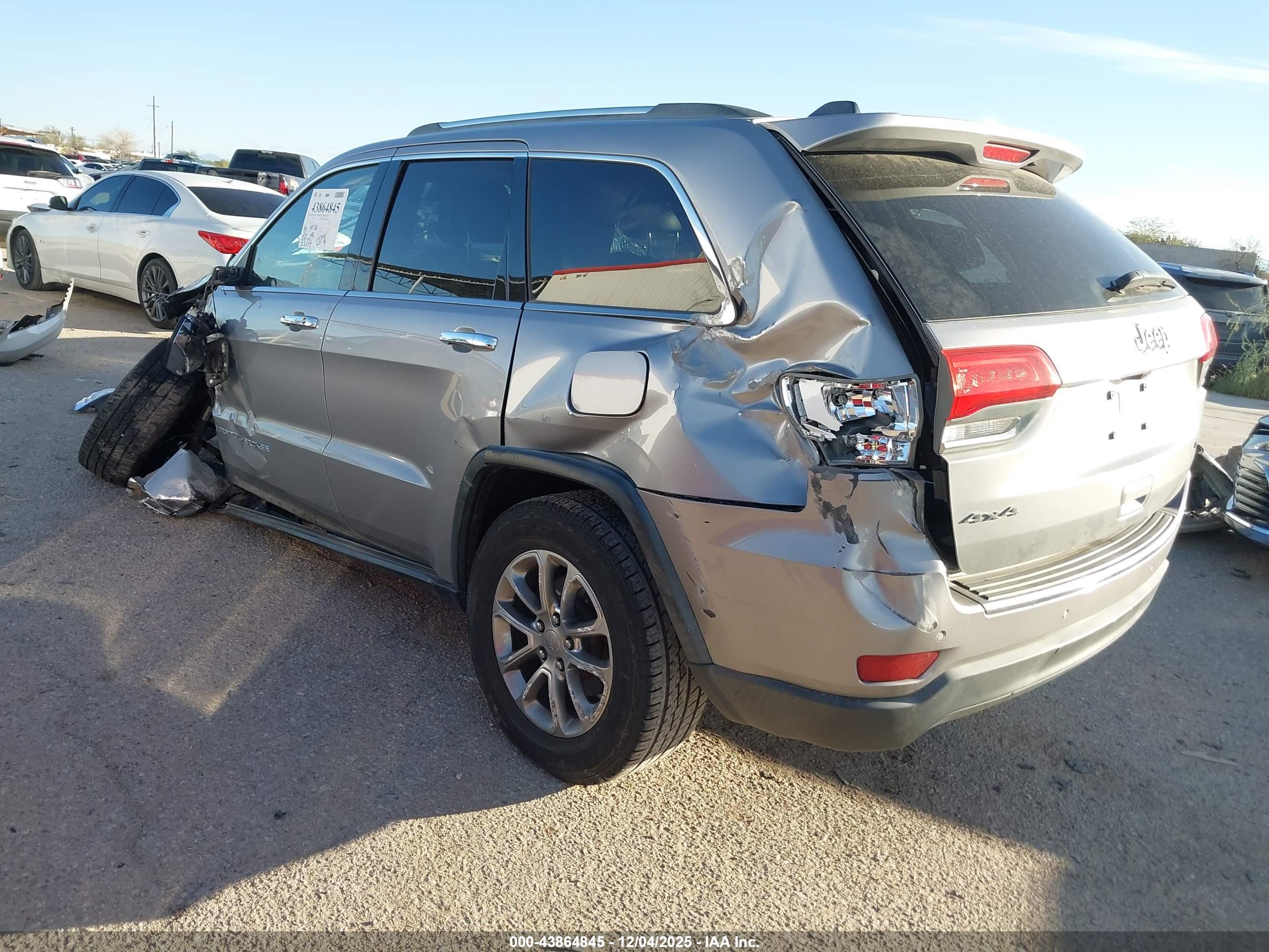 JEEP GRAND image 3