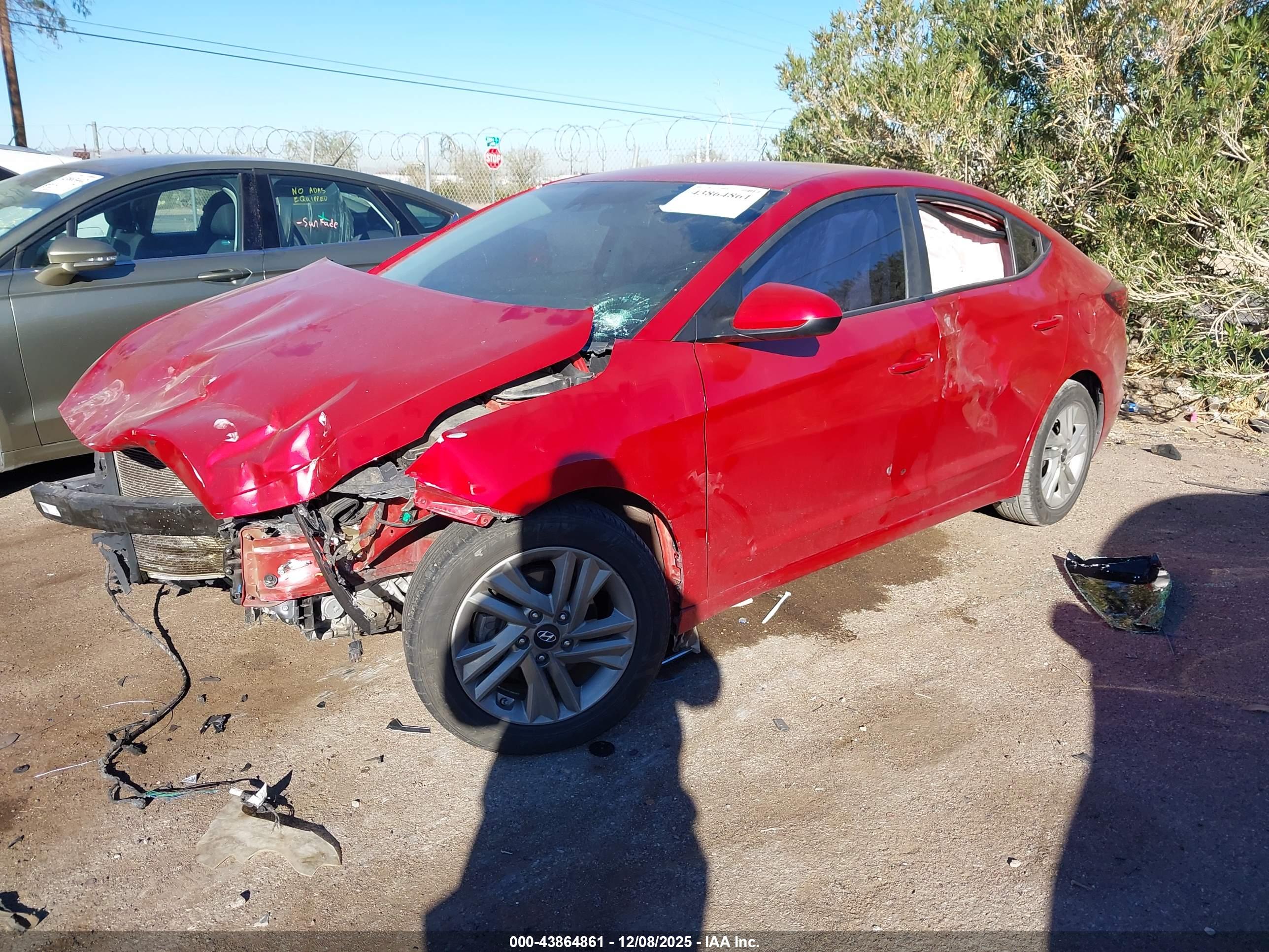 HYUNDAI ELANTRA image 6