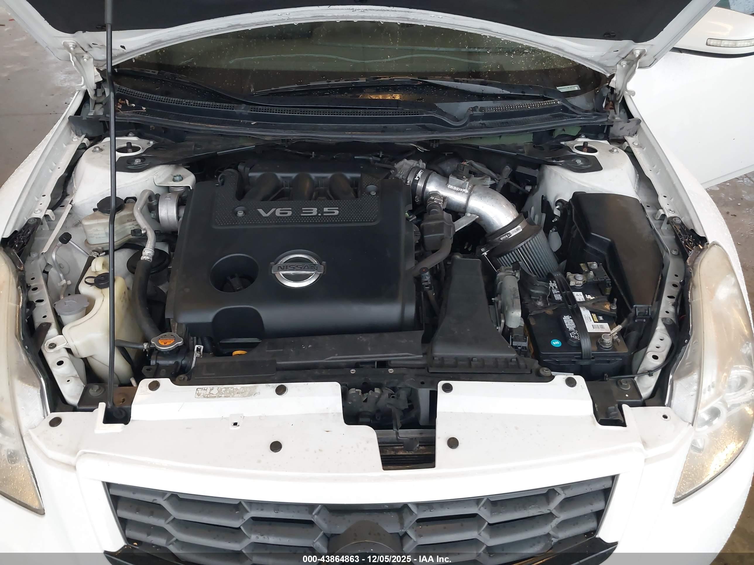 NISSAN ALTIMA image 10