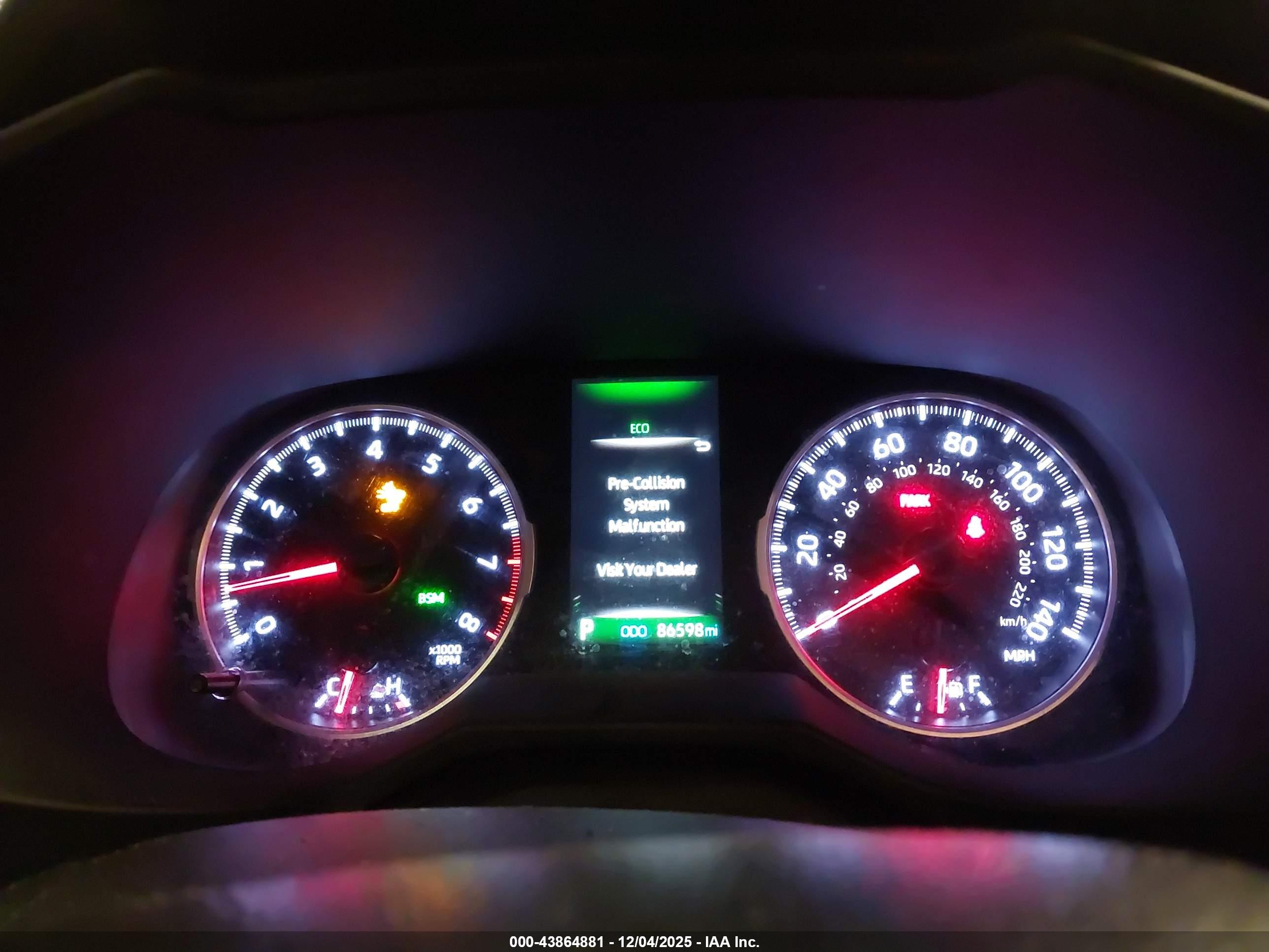 TOYOTA RAV4 image 7