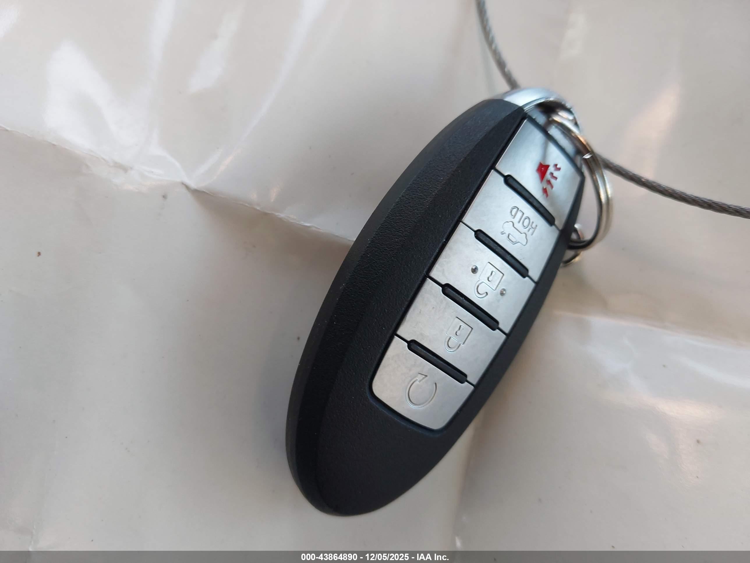 INFINITI FX35 image 11