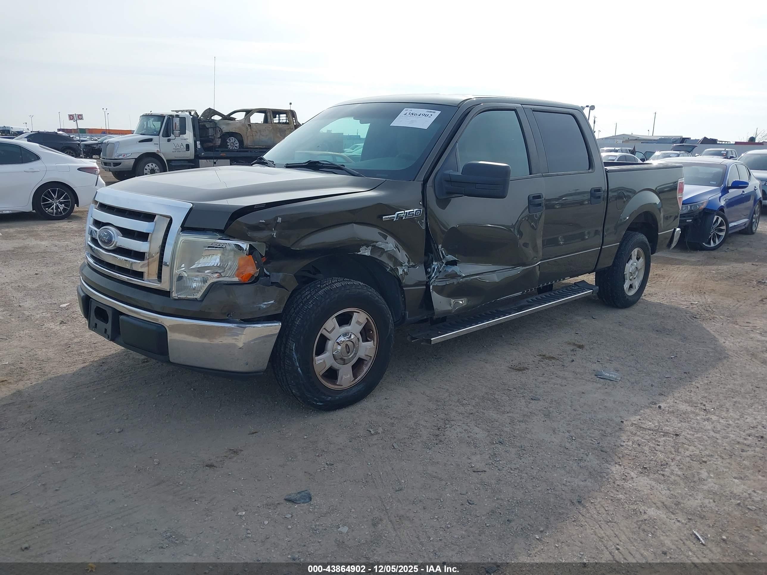 FORD F-150 image 2