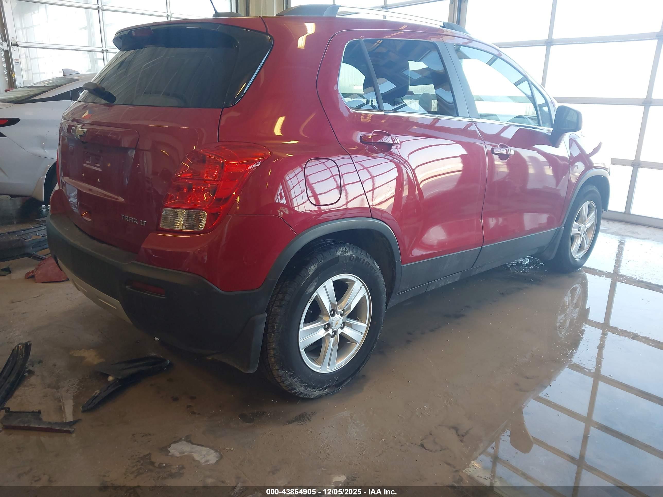 CHEVROLET TRAX image 4