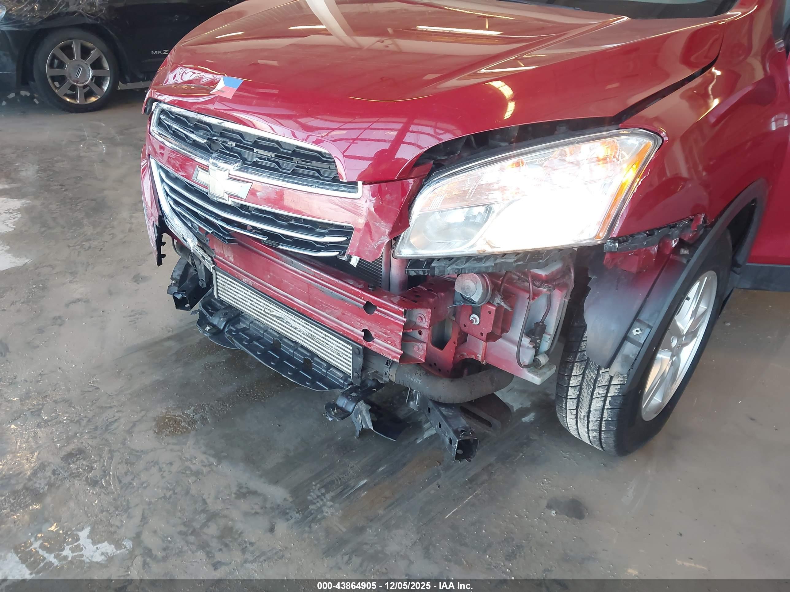 CHEVROLET TRAX image 6