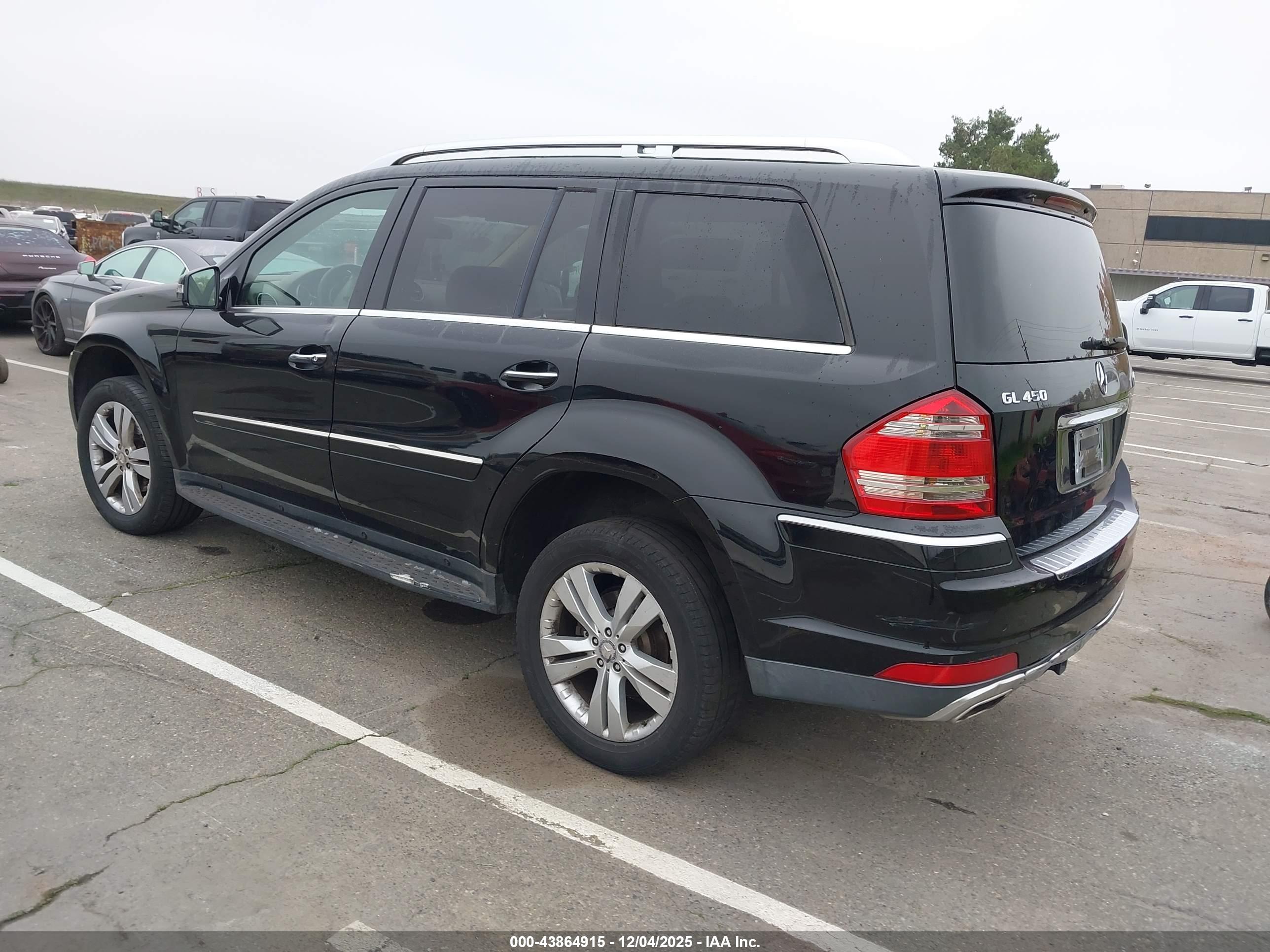 MERCEDES-BENZ GL image 3