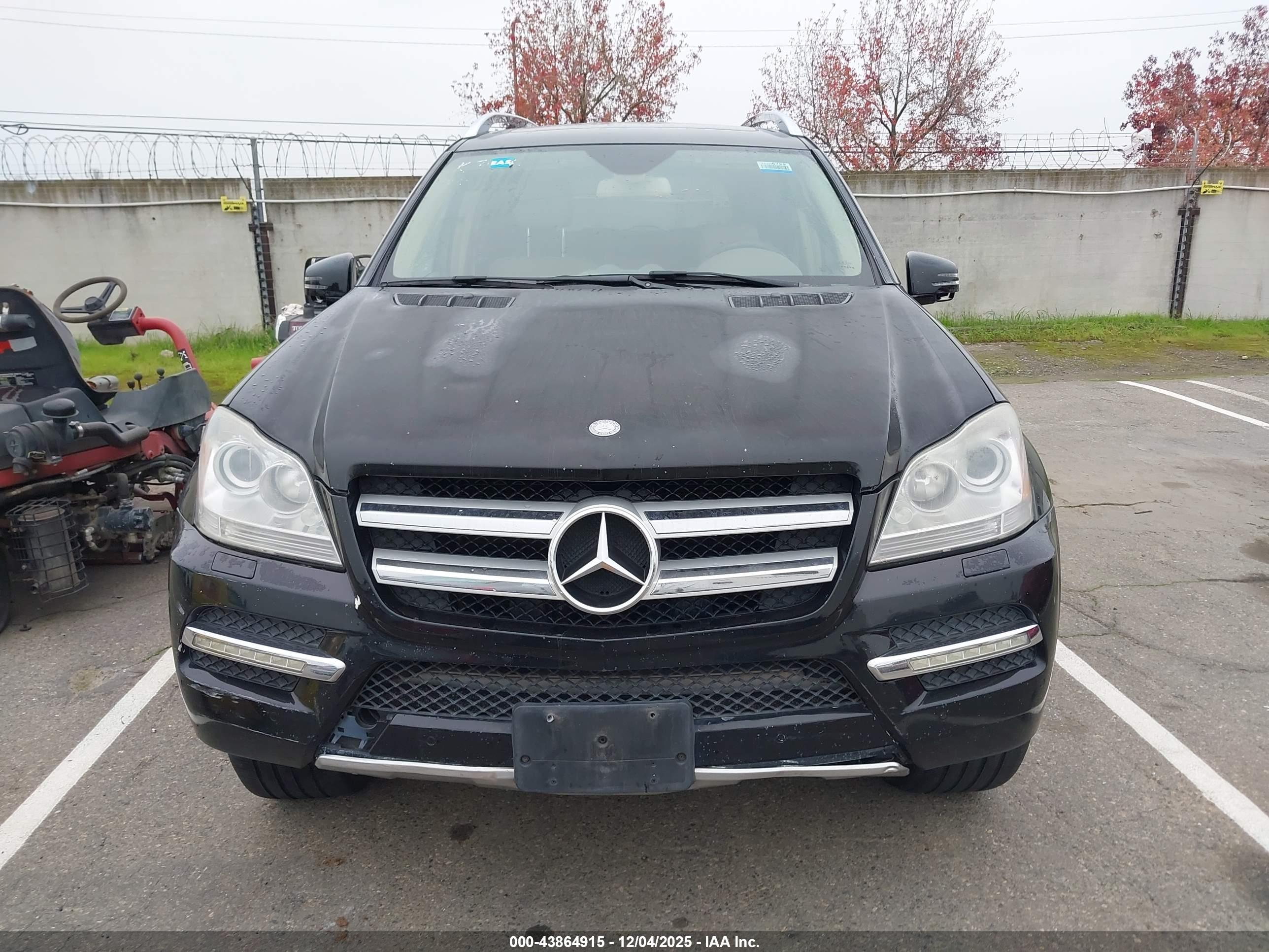 MERCEDES-BENZ GL image 6