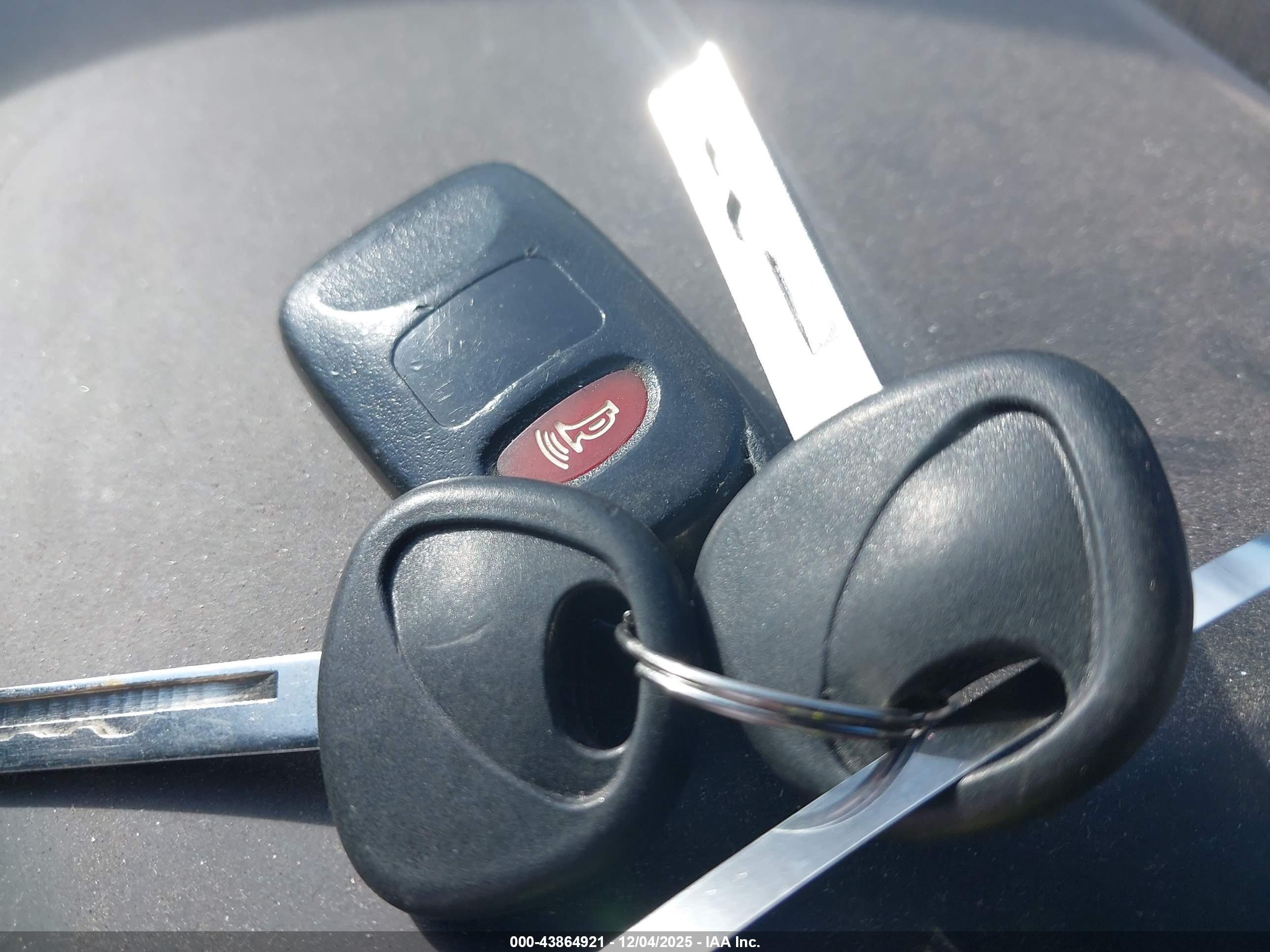 HYUNDAI ACCENT image 11