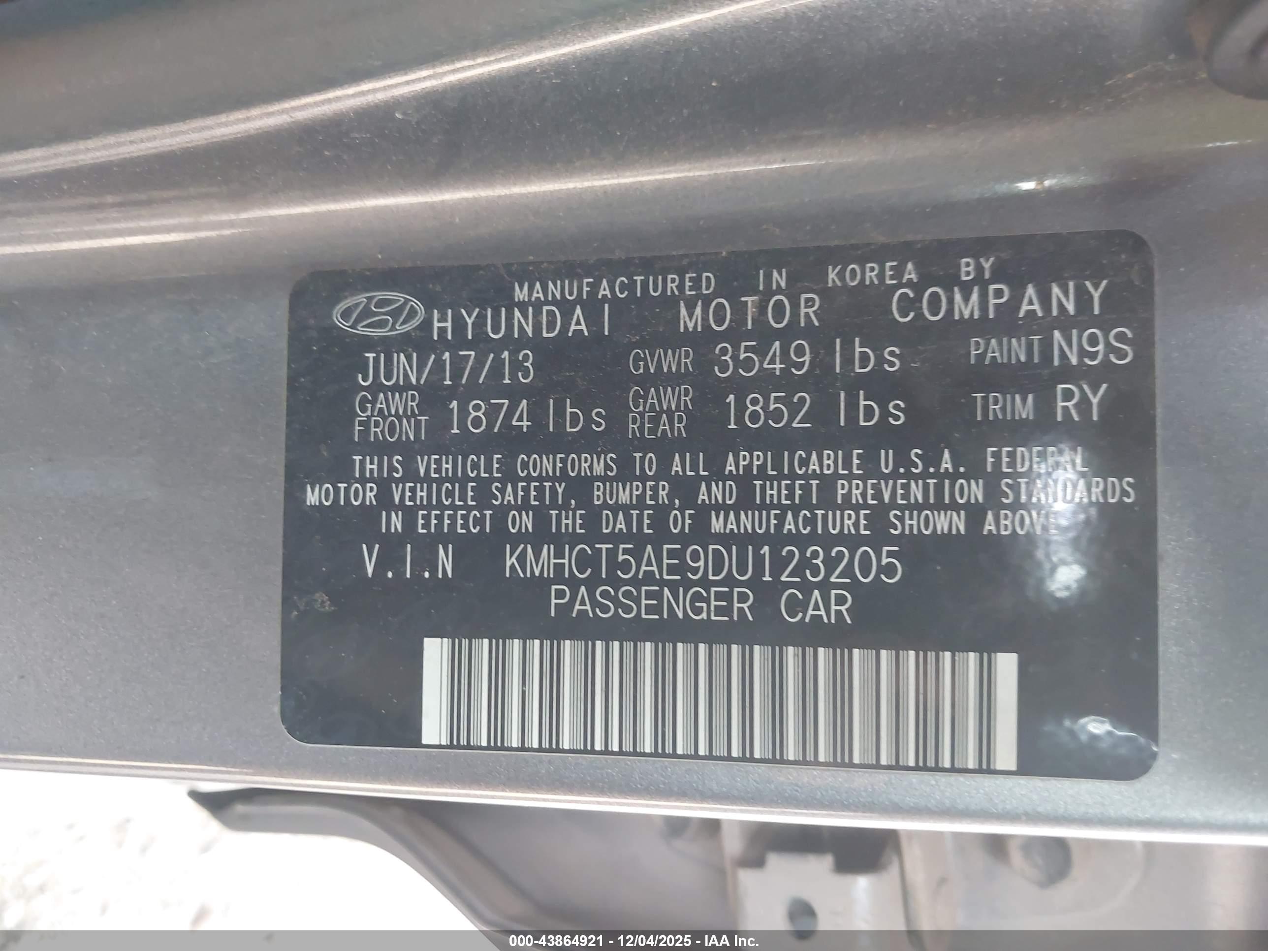 HYUNDAI ACCENT image 9