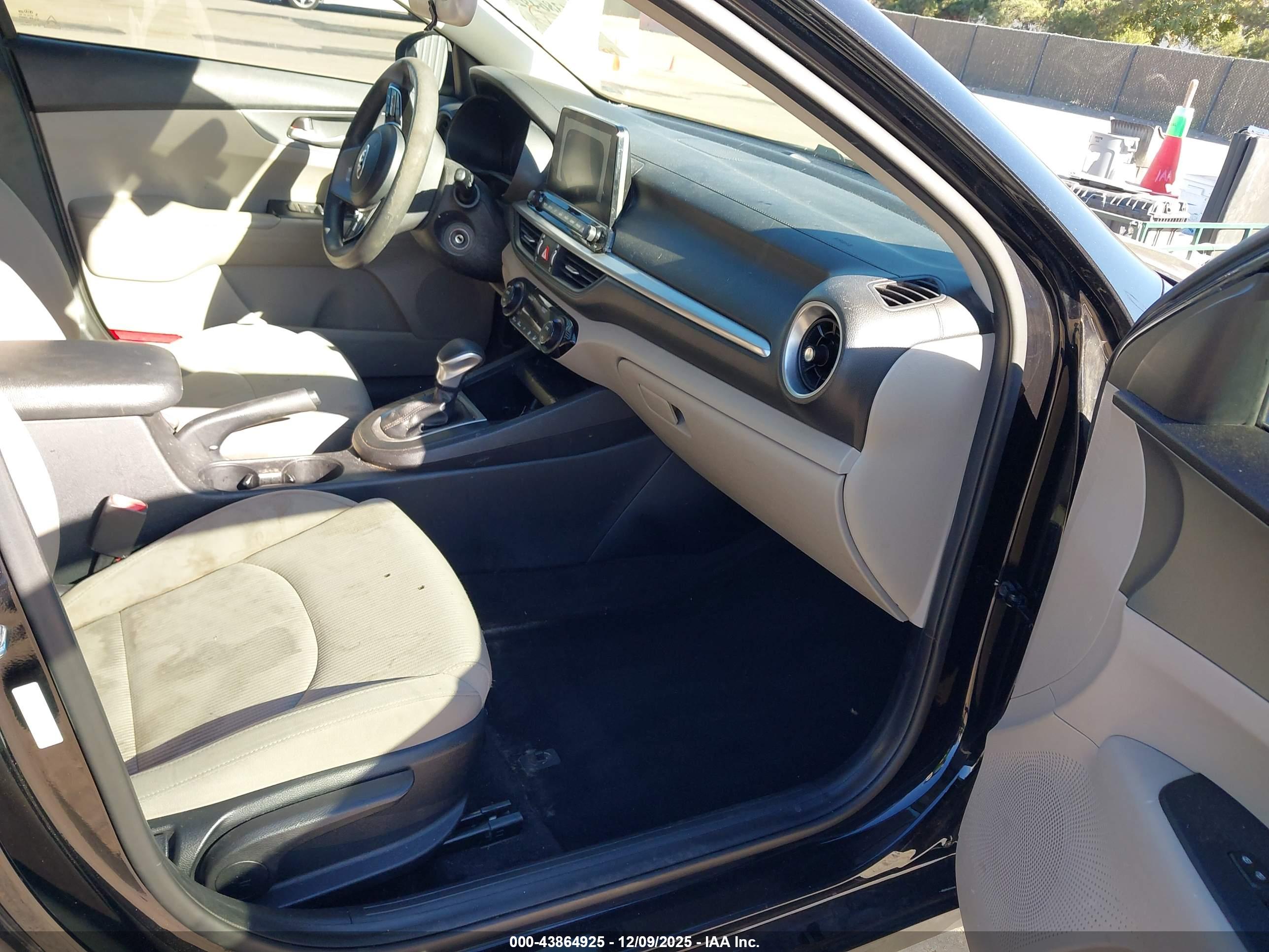 KIA FORTE image 5