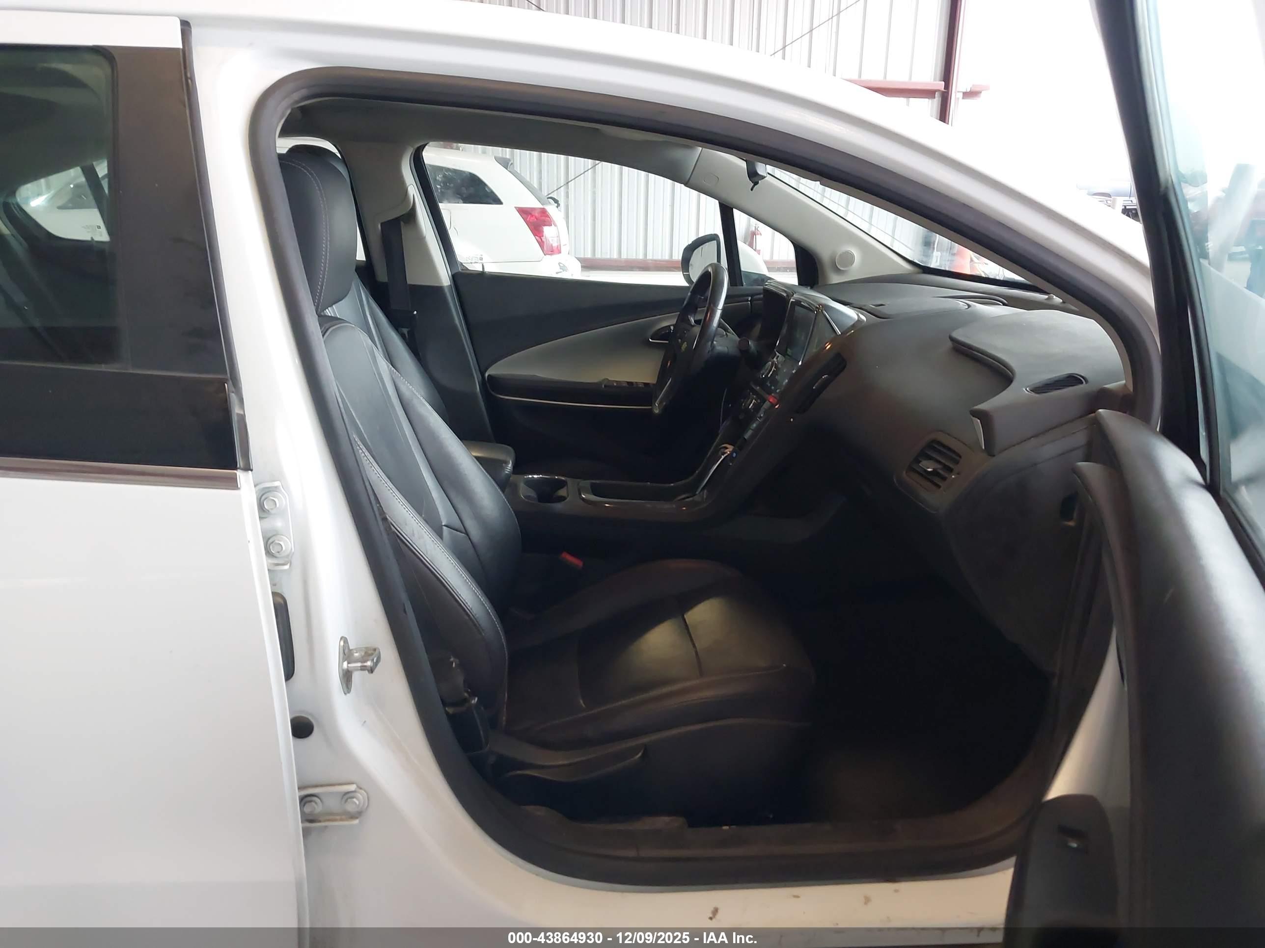 CHEVROLET VOLT image 5