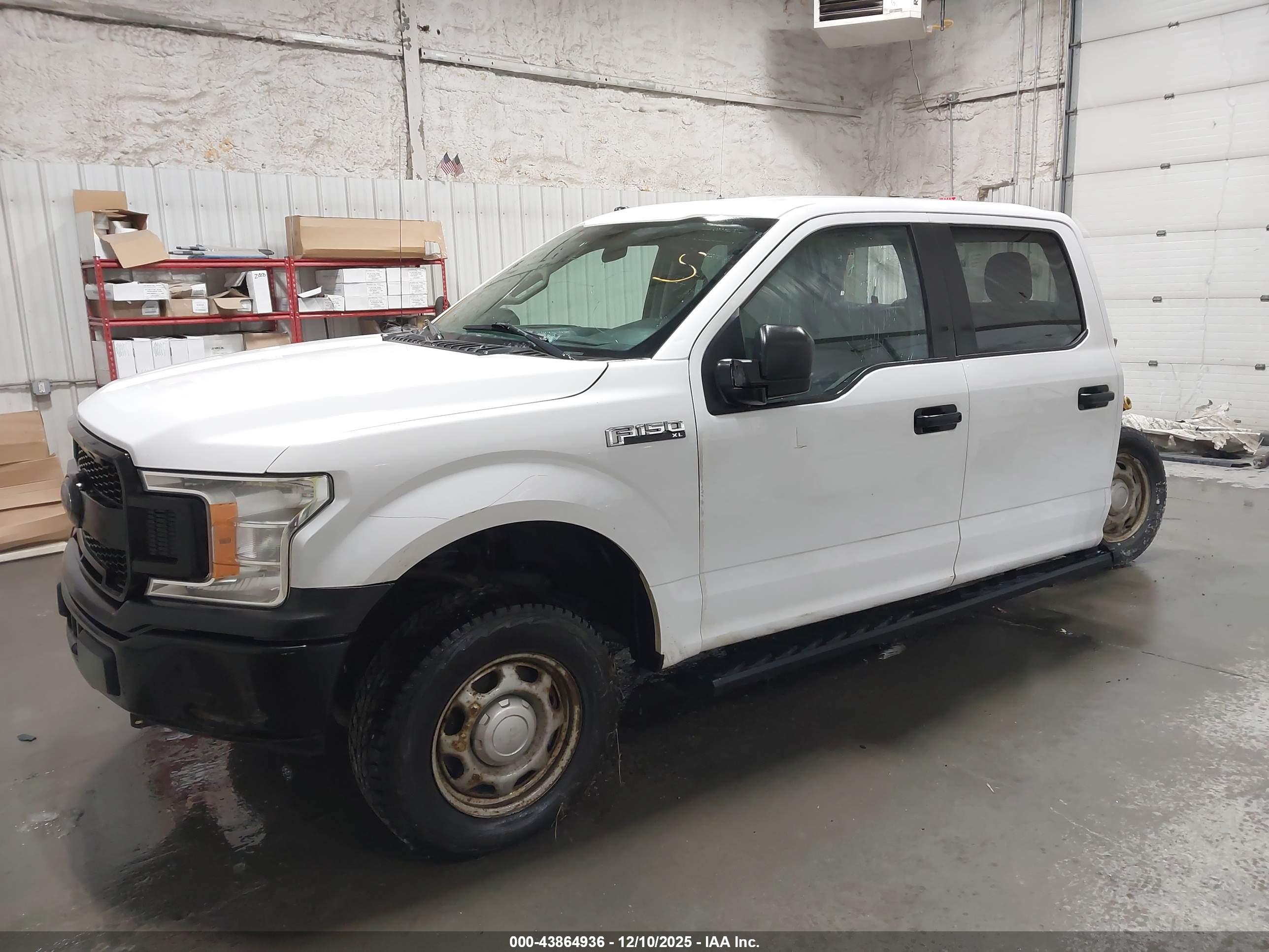 FORD F-150 image 2