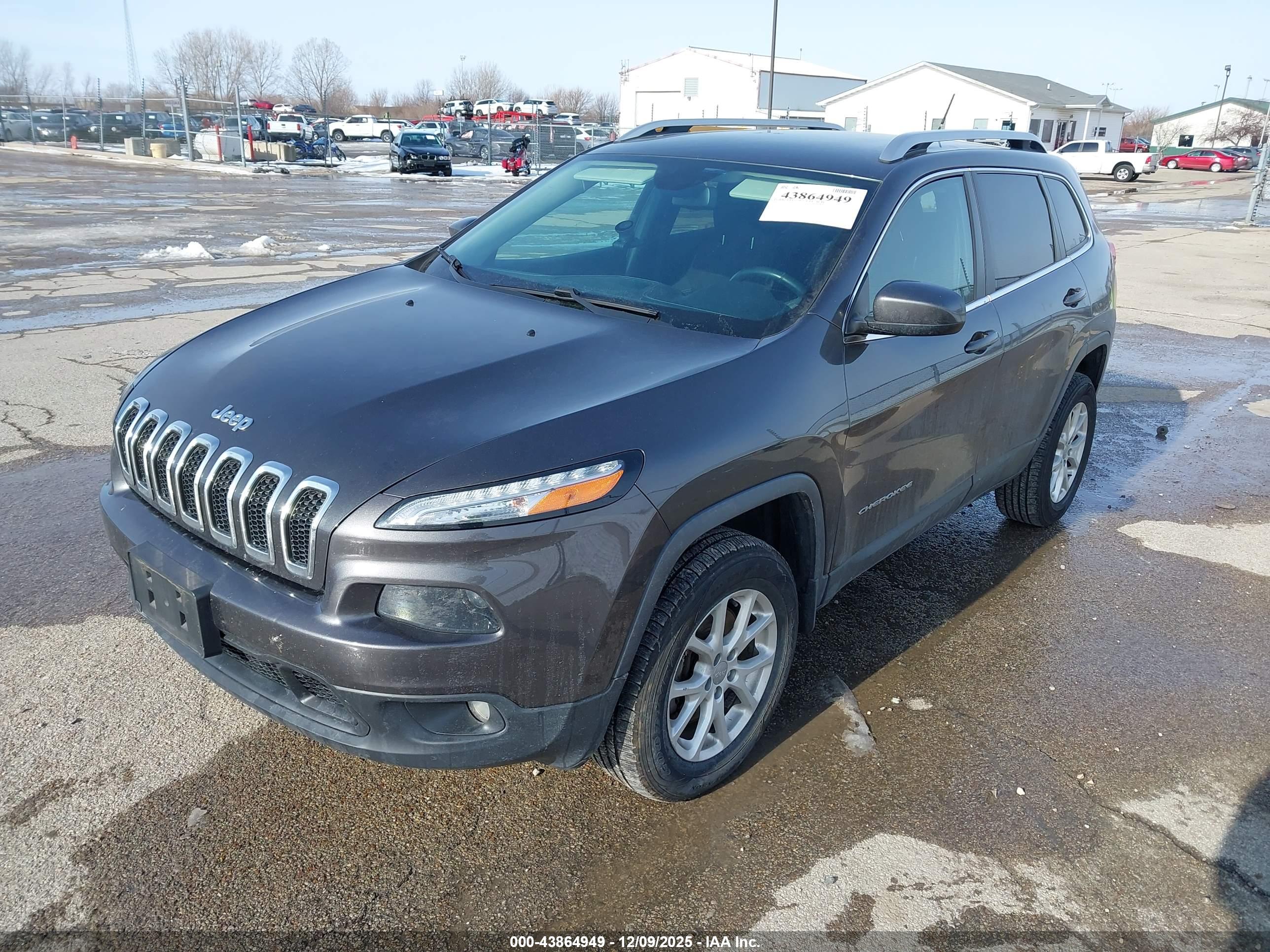 JEEP CHEROKEE image 2