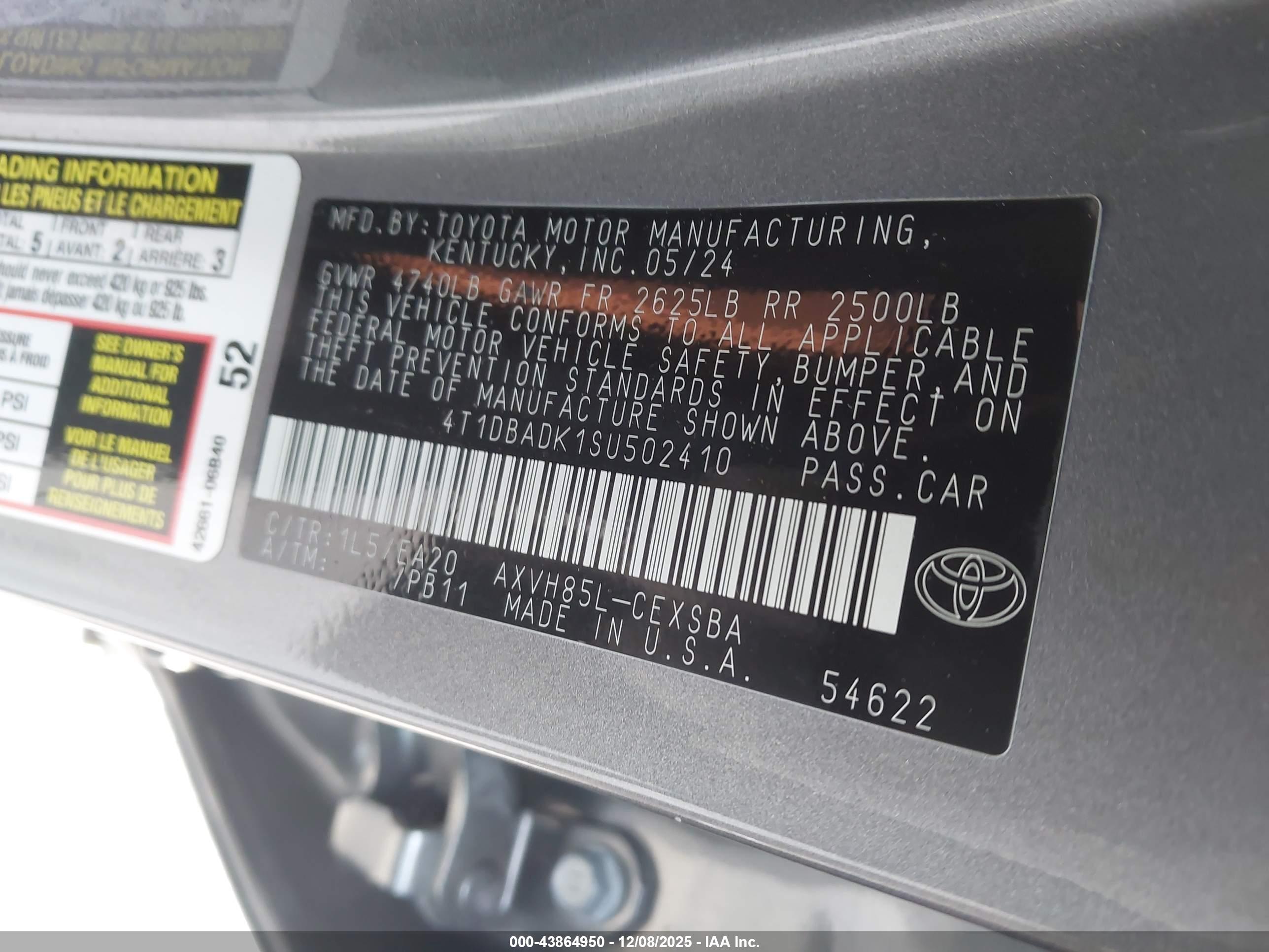 TOYOTA CAMRY image 9