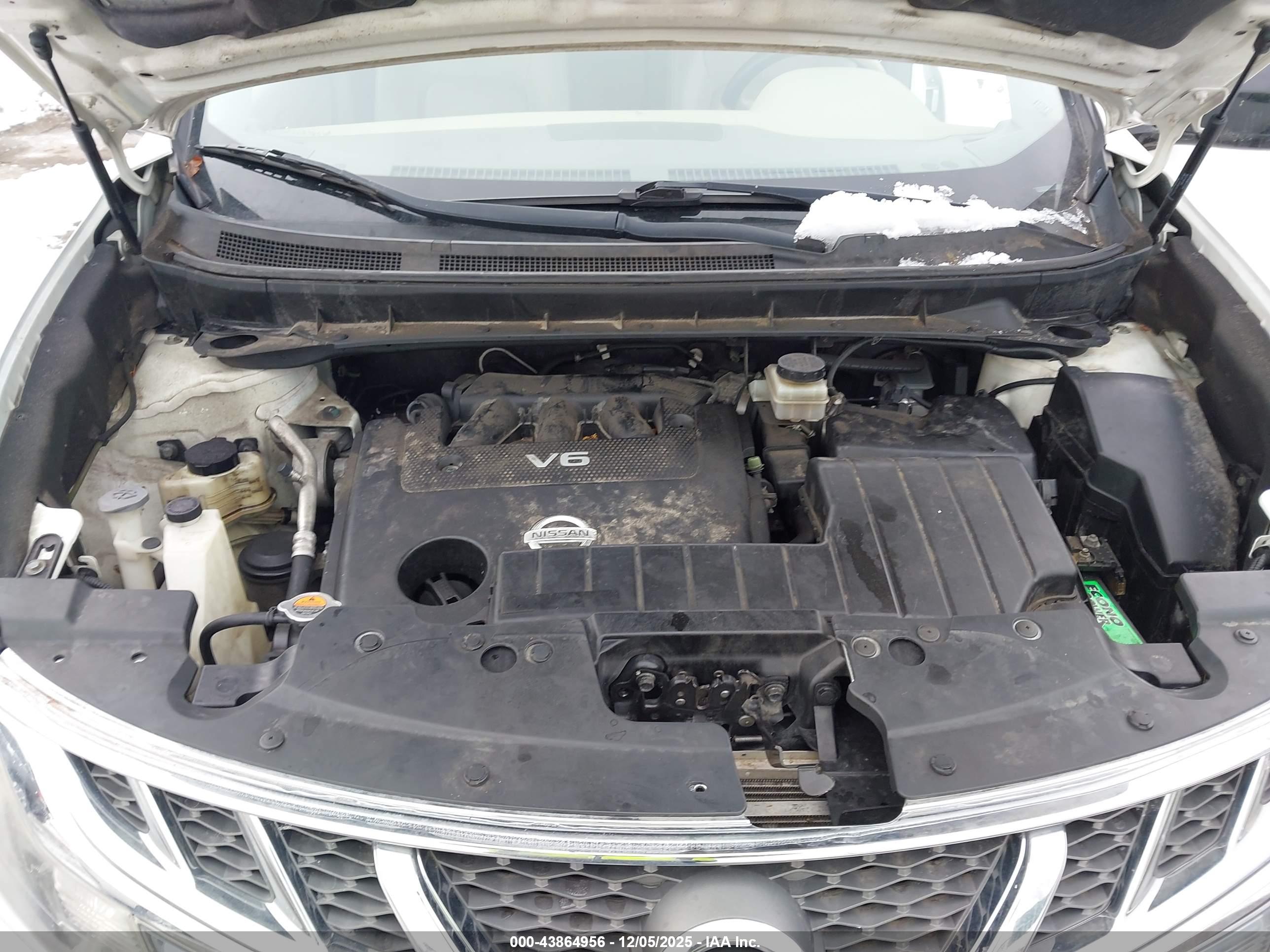 NISSAN MURANO image 10