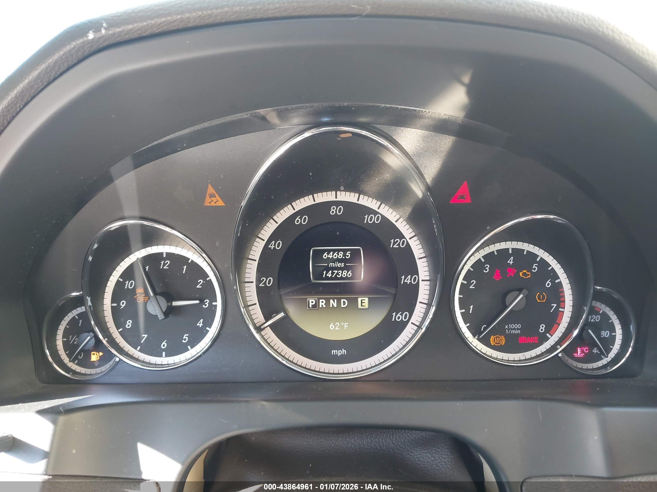 MERCEDES-BENZ E image 7