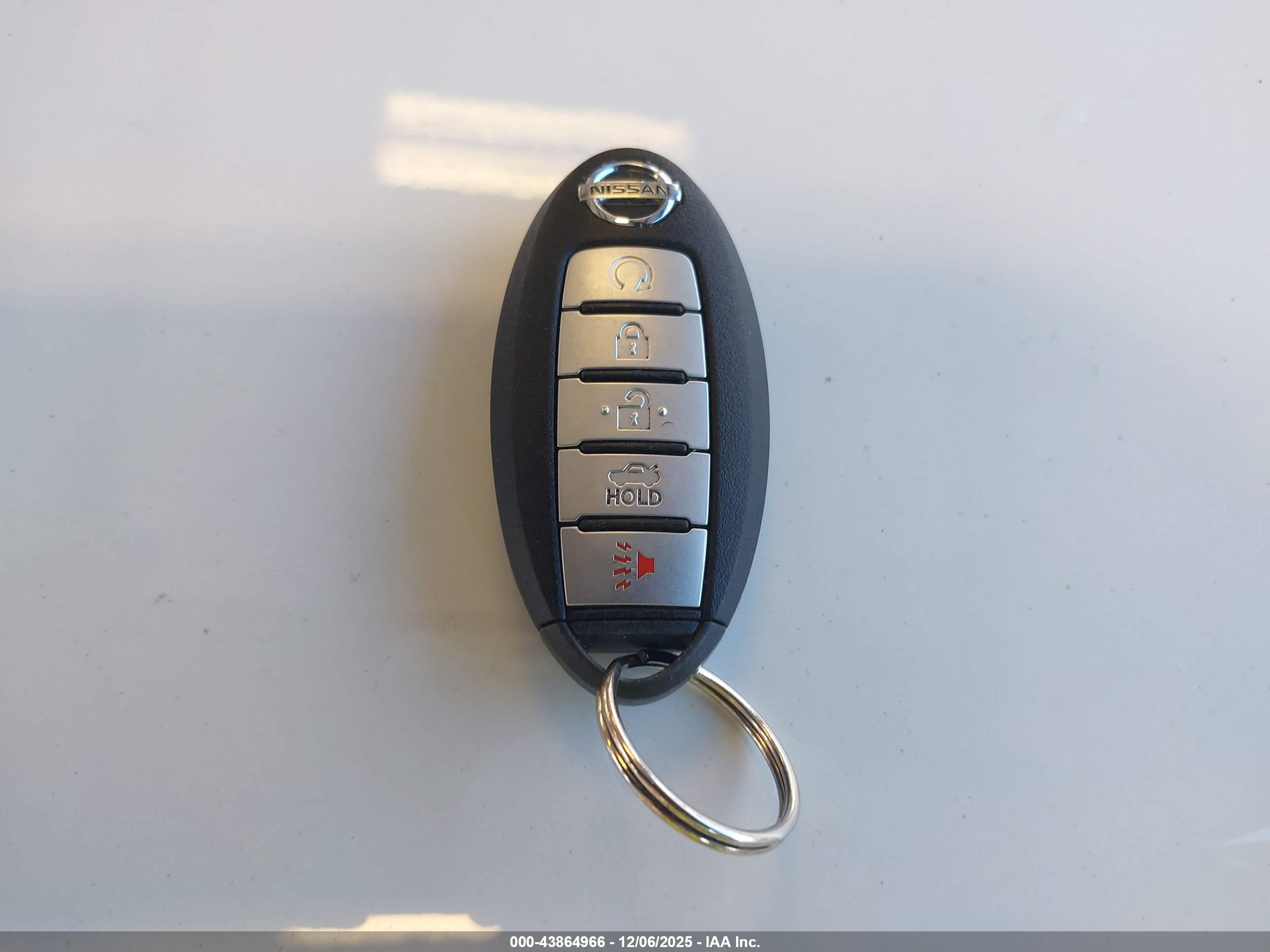 NISSAN ALTIMA image 11