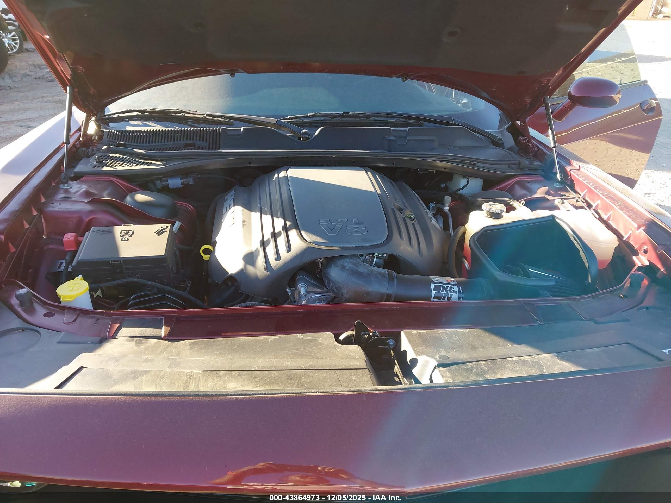 DODGE CHALLENGER image 10
