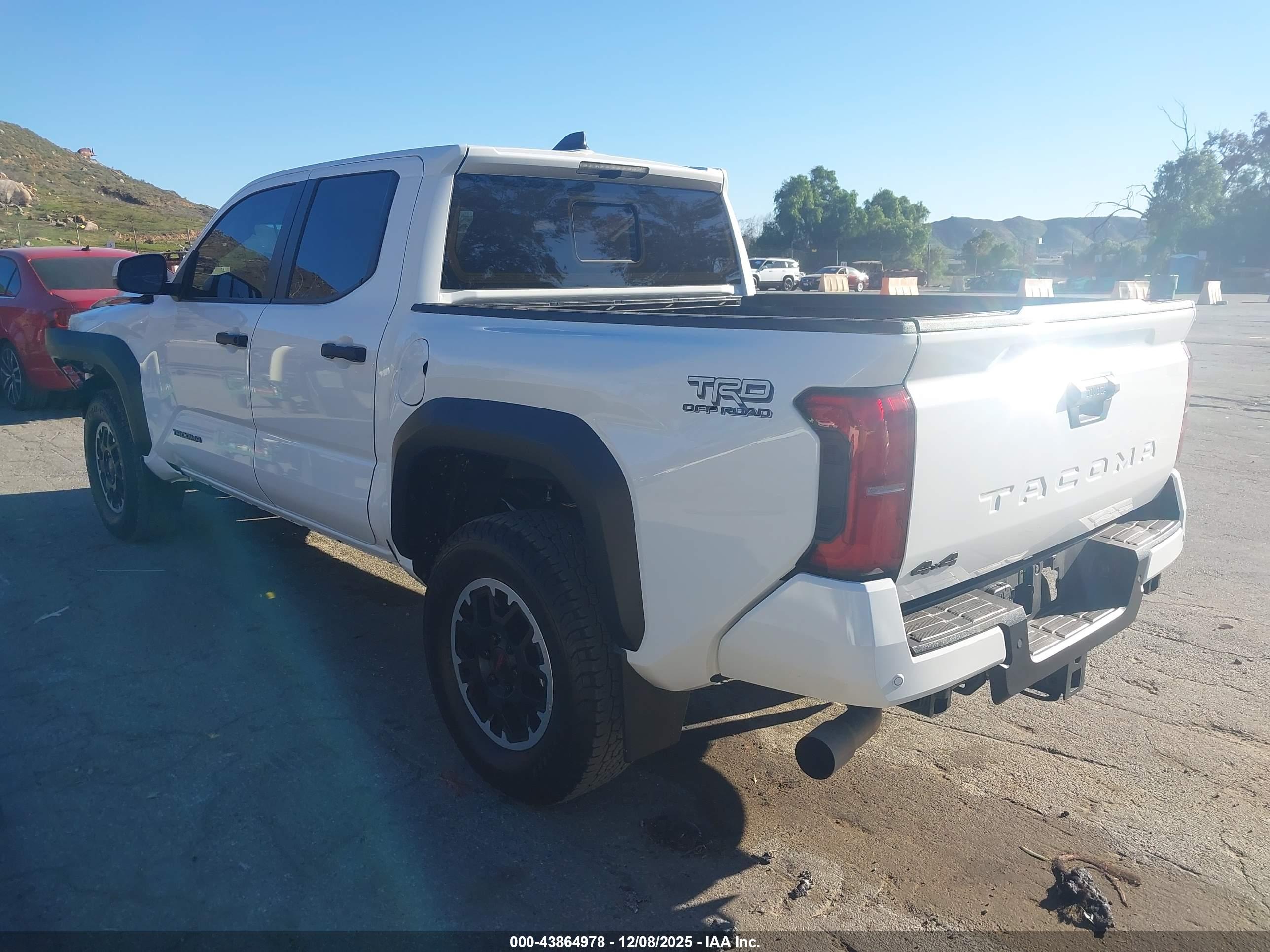 TOYOTA TACOMA image 3
