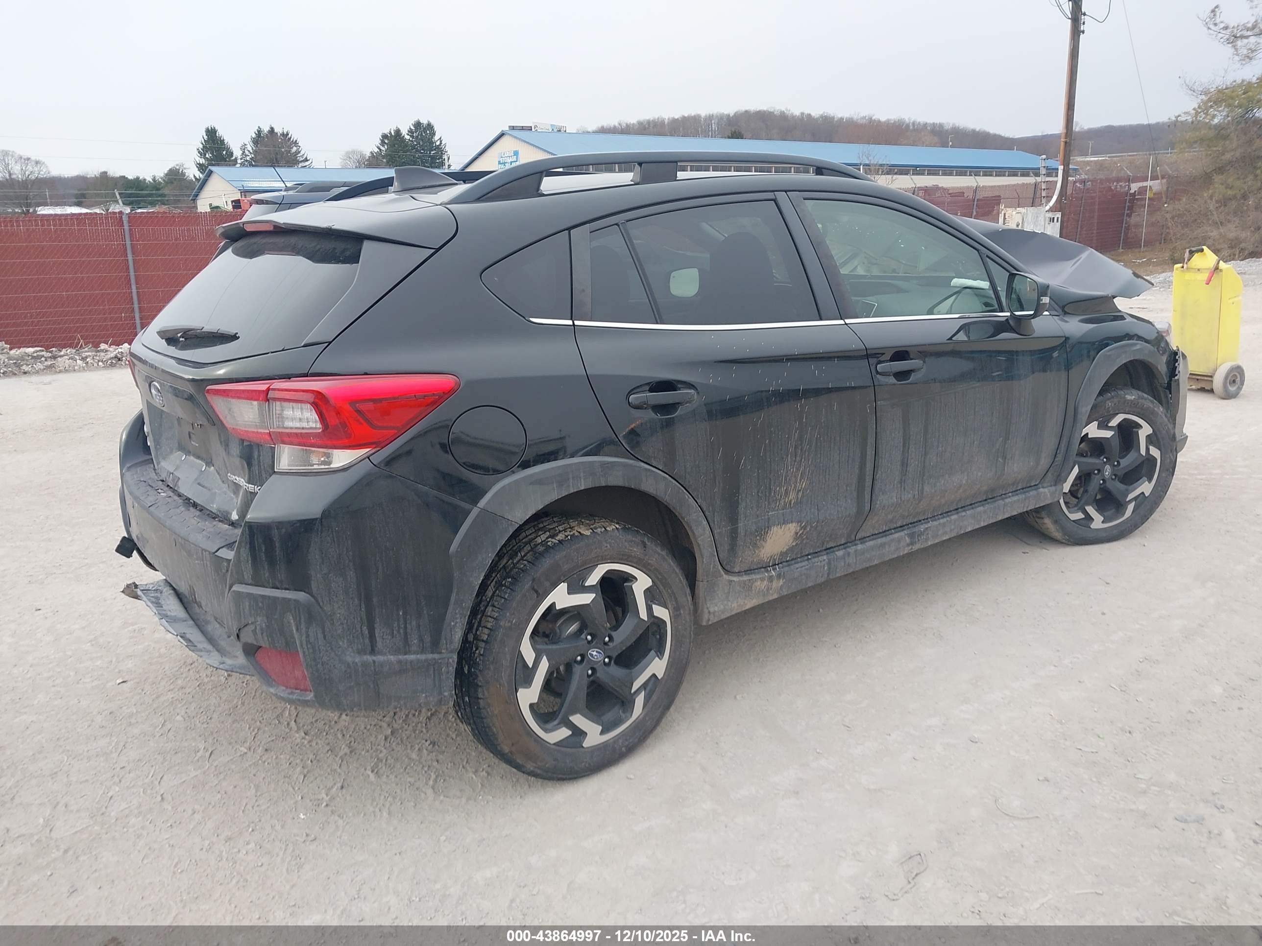 SUBARU CROSSTREK image 4