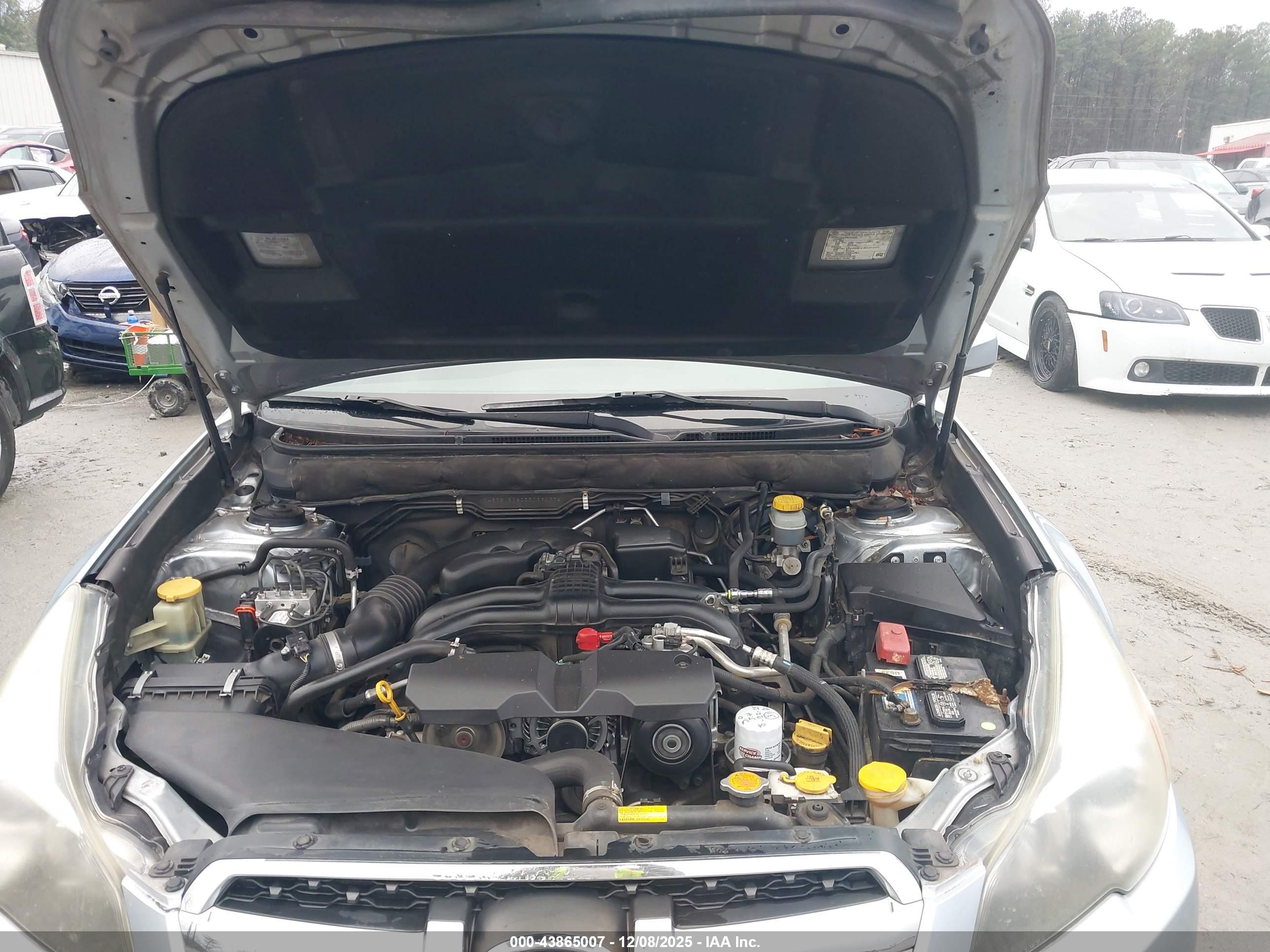 SUBARU LEGACY image 10
