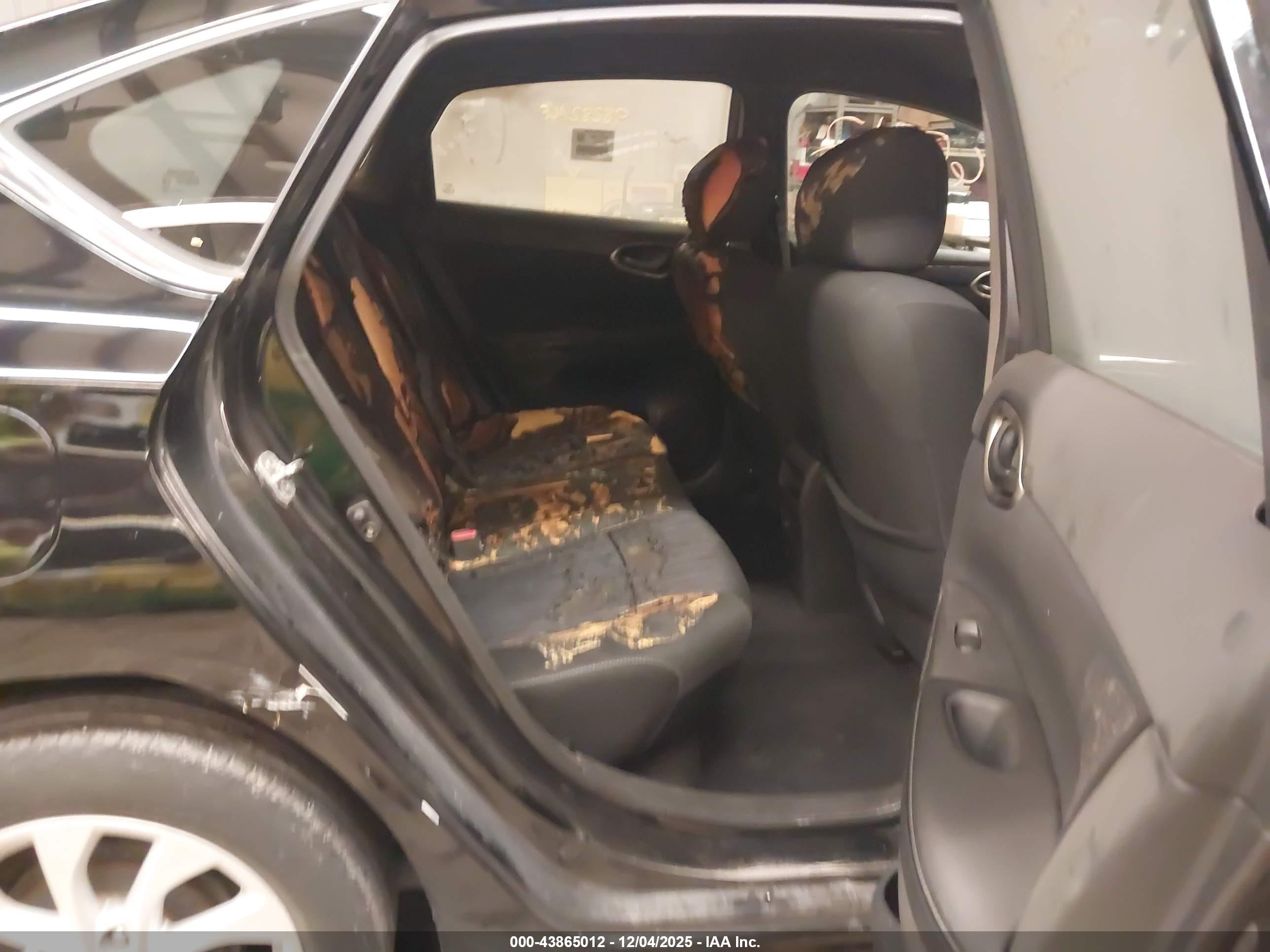 NISSAN SENTRA image 8