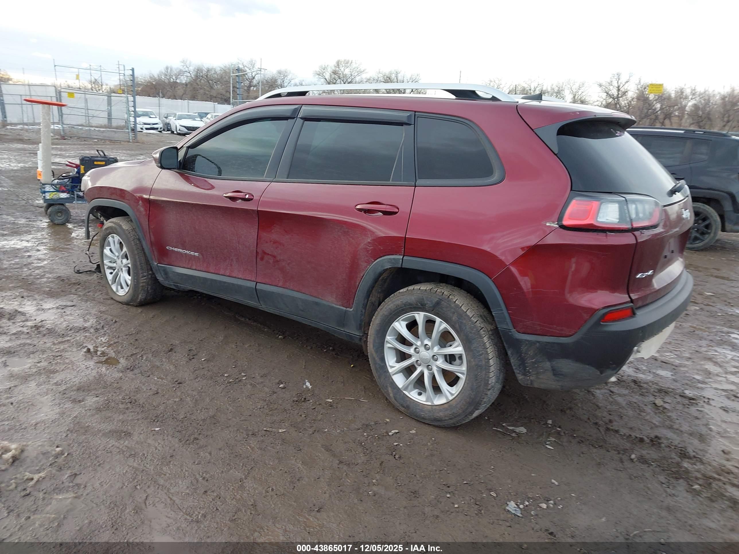 JEEP CHEROKEE image 3