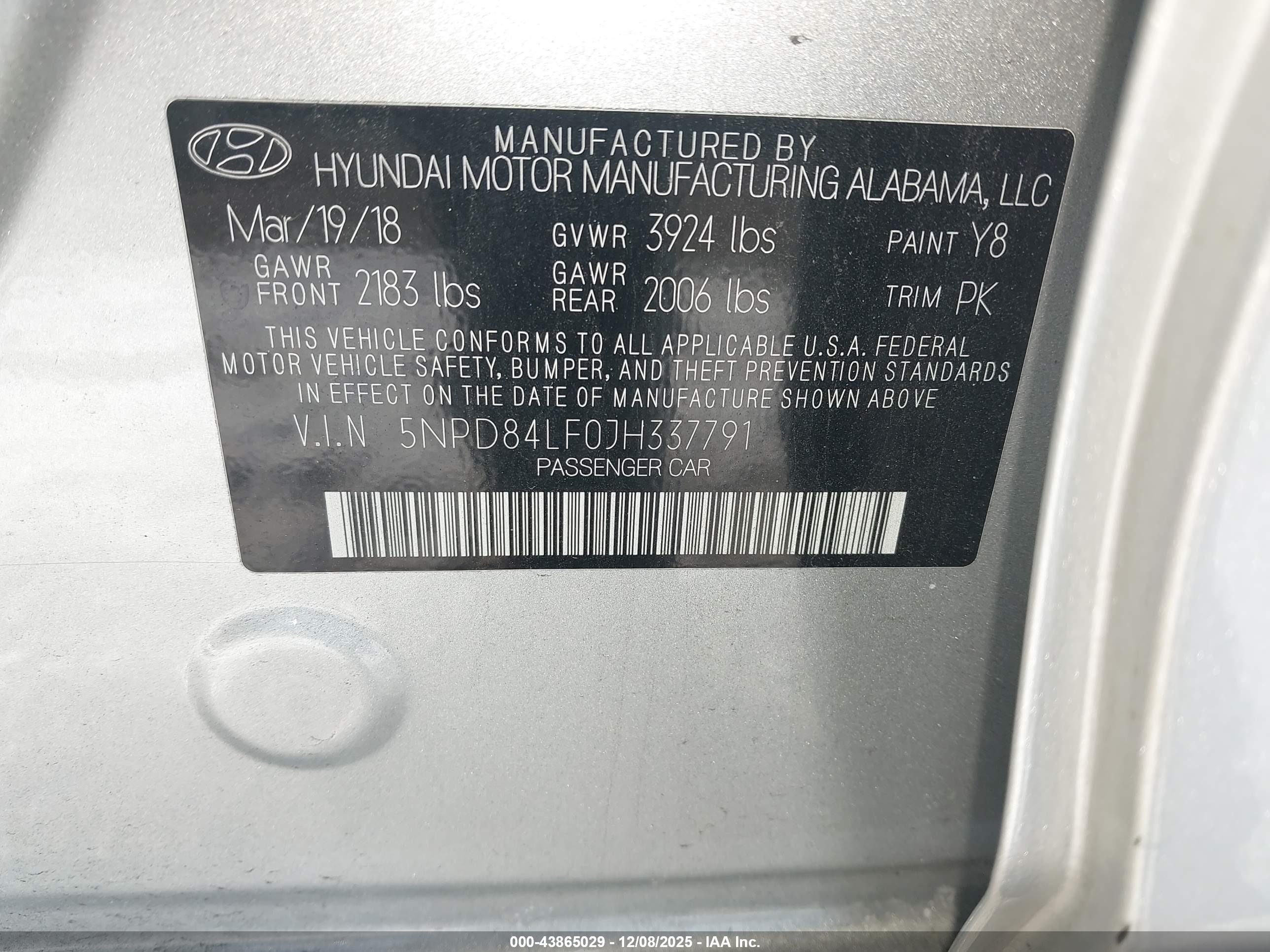 HYUNDAI ELANTRA image 9