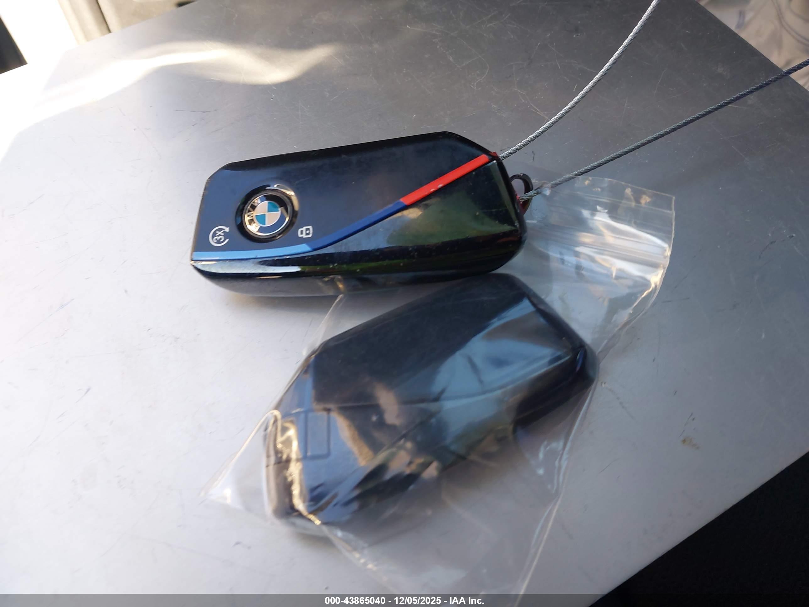 BMW I5 image 11