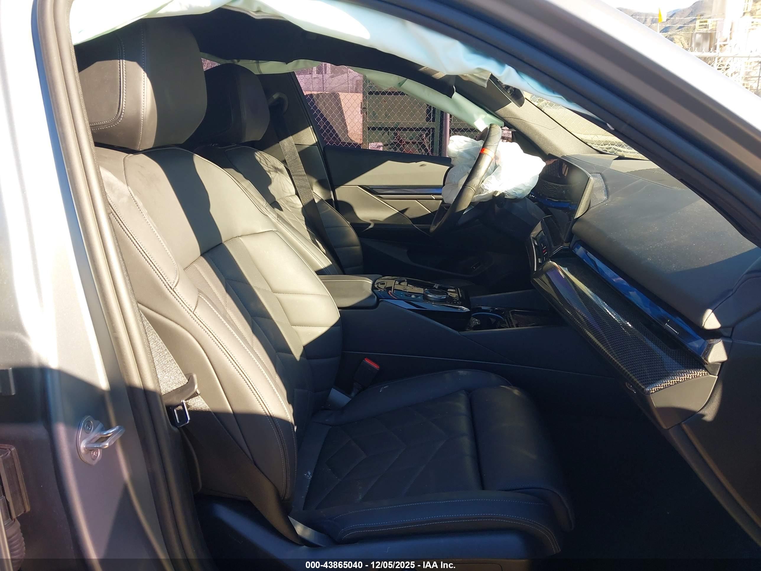 BMW I5 image 5