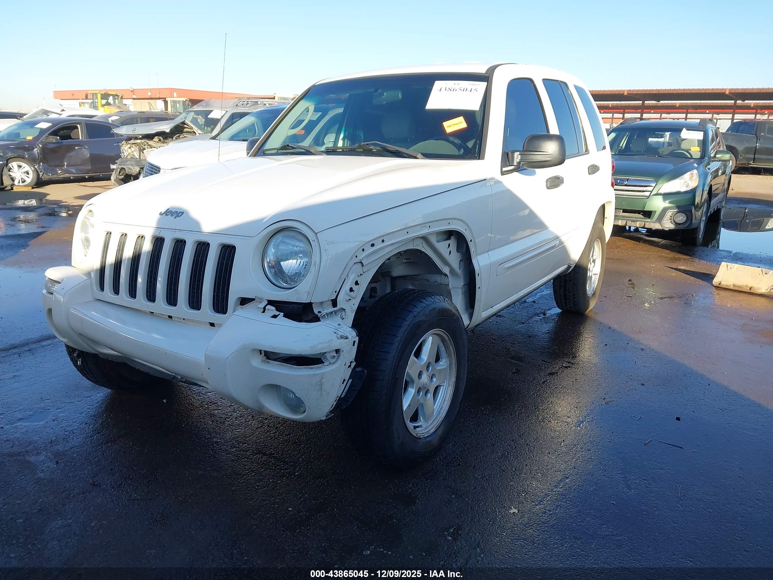 JEEP LIBERTY image 6